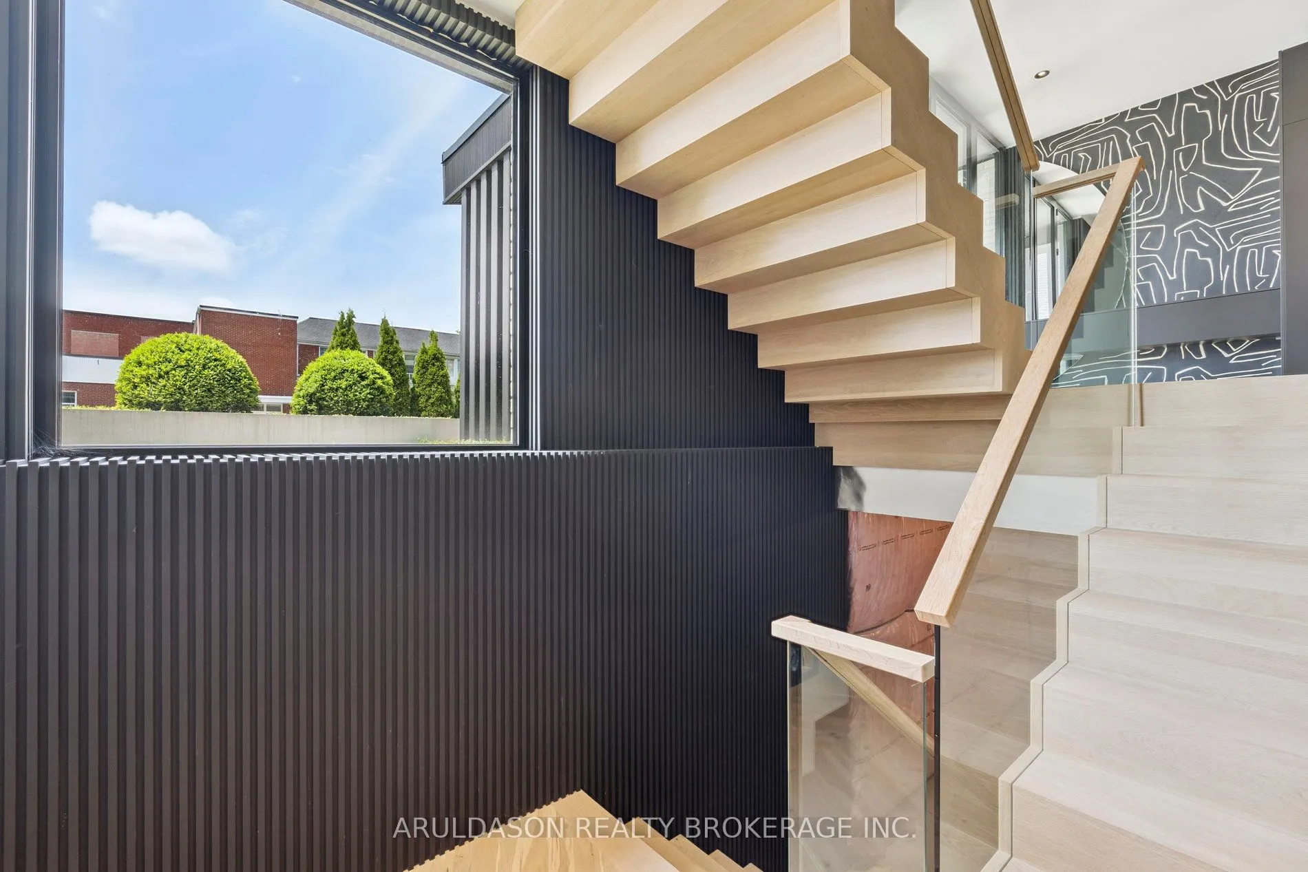 1135 Balfour Street