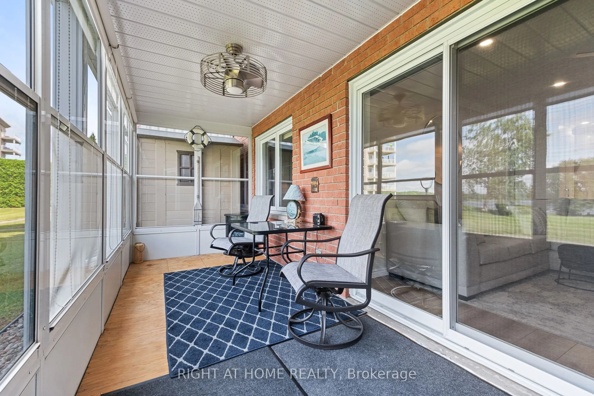 160 Edwards Street, #2B