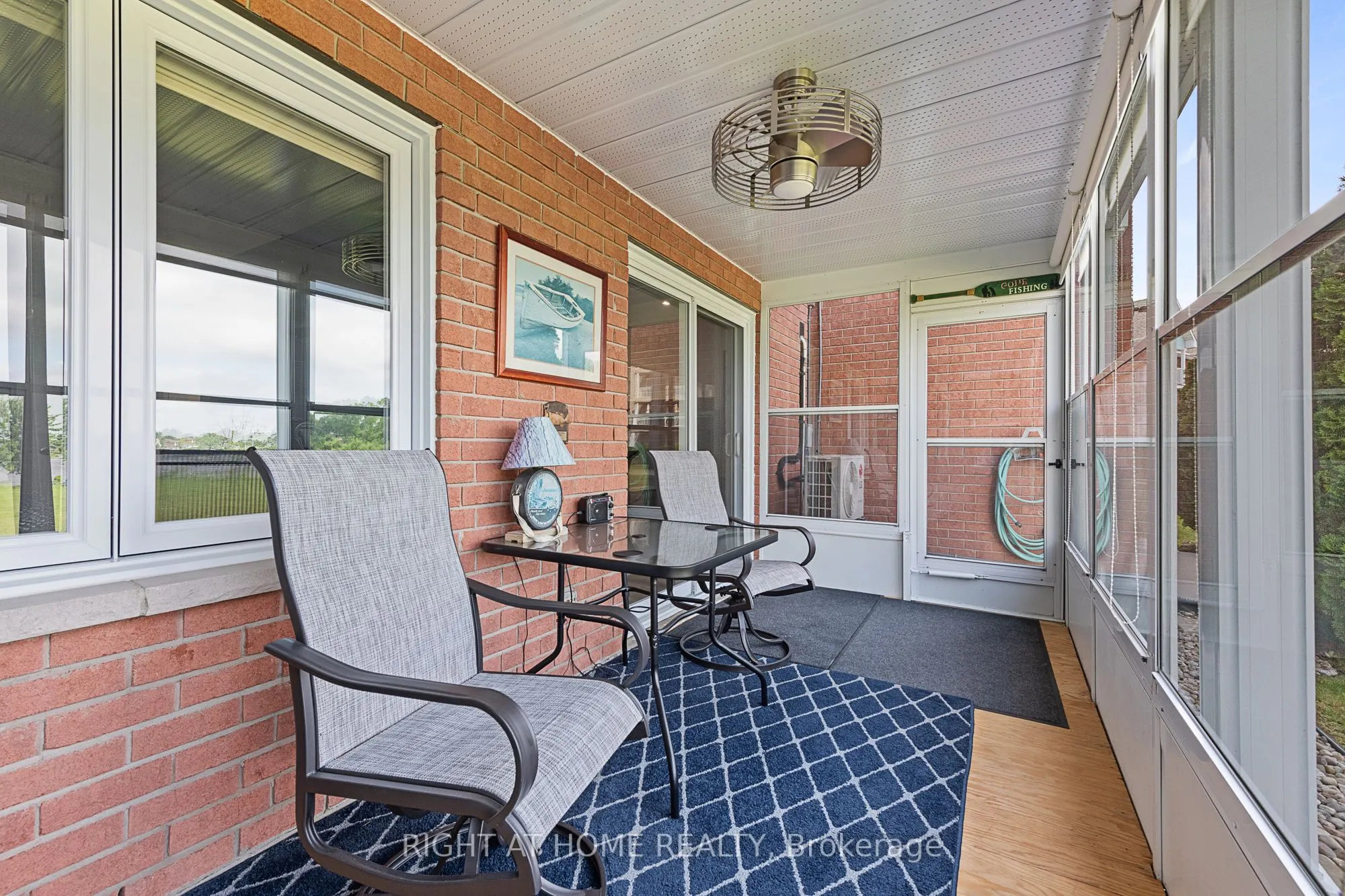 160 Edwards Street, #2B