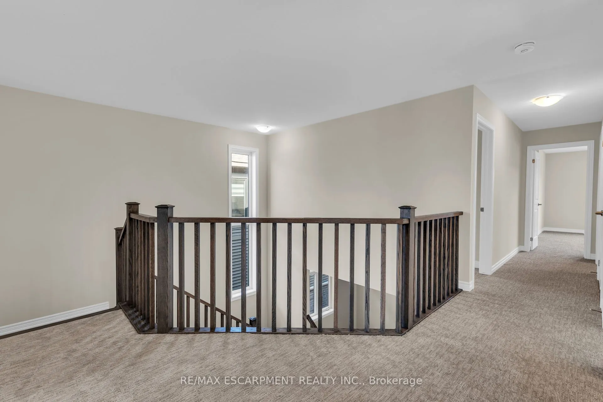 67 Starfire Crescent