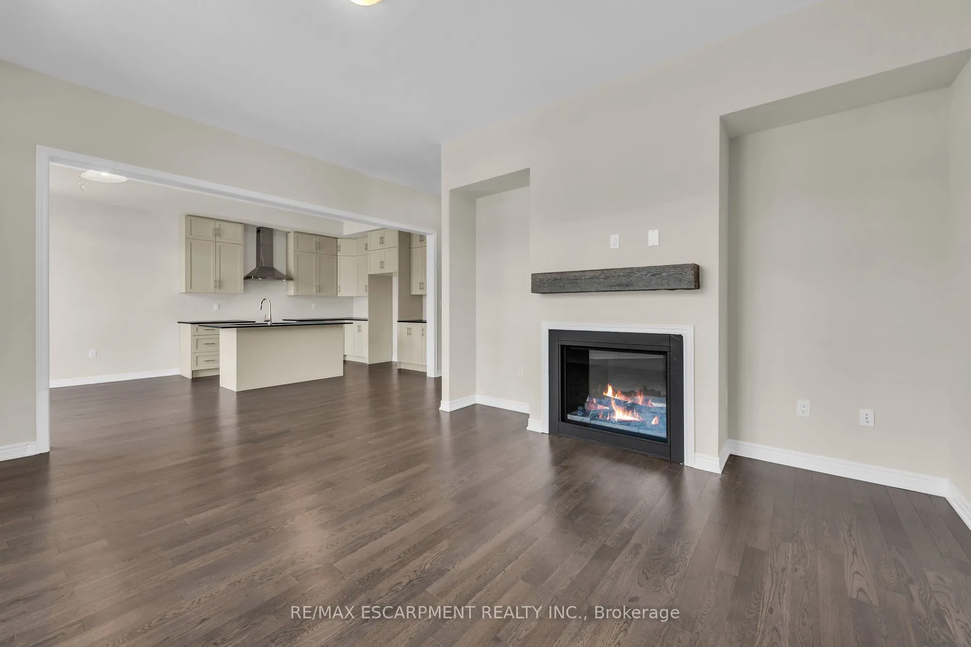 67 Starfire Crescent
