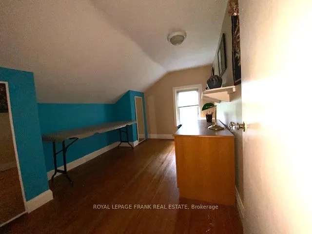 174 King Street E
