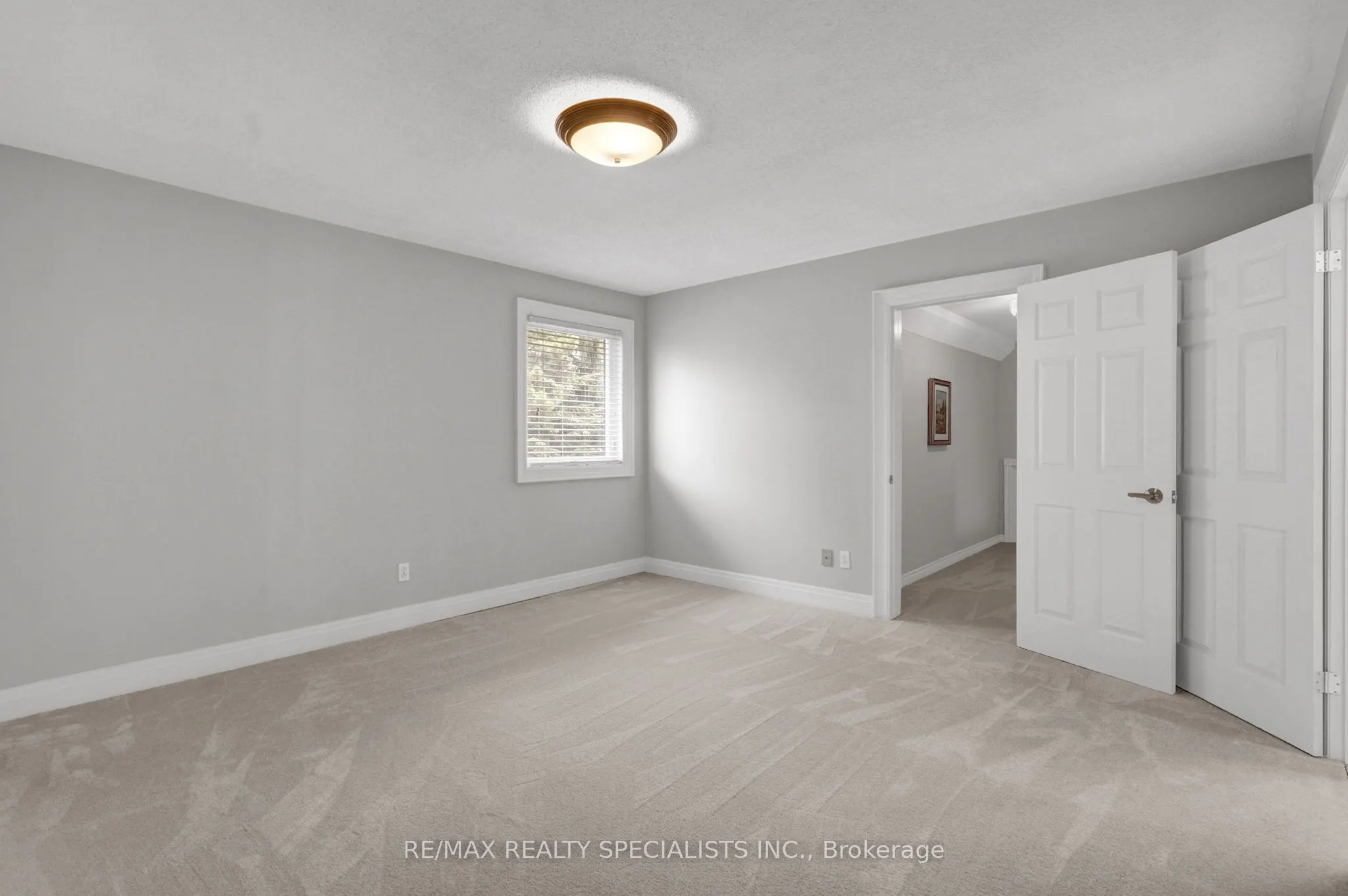7103 BURBANK Crescent