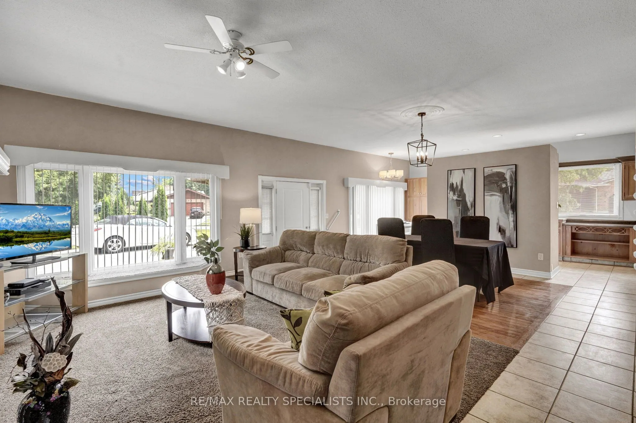 7103 BURBANK Crescent