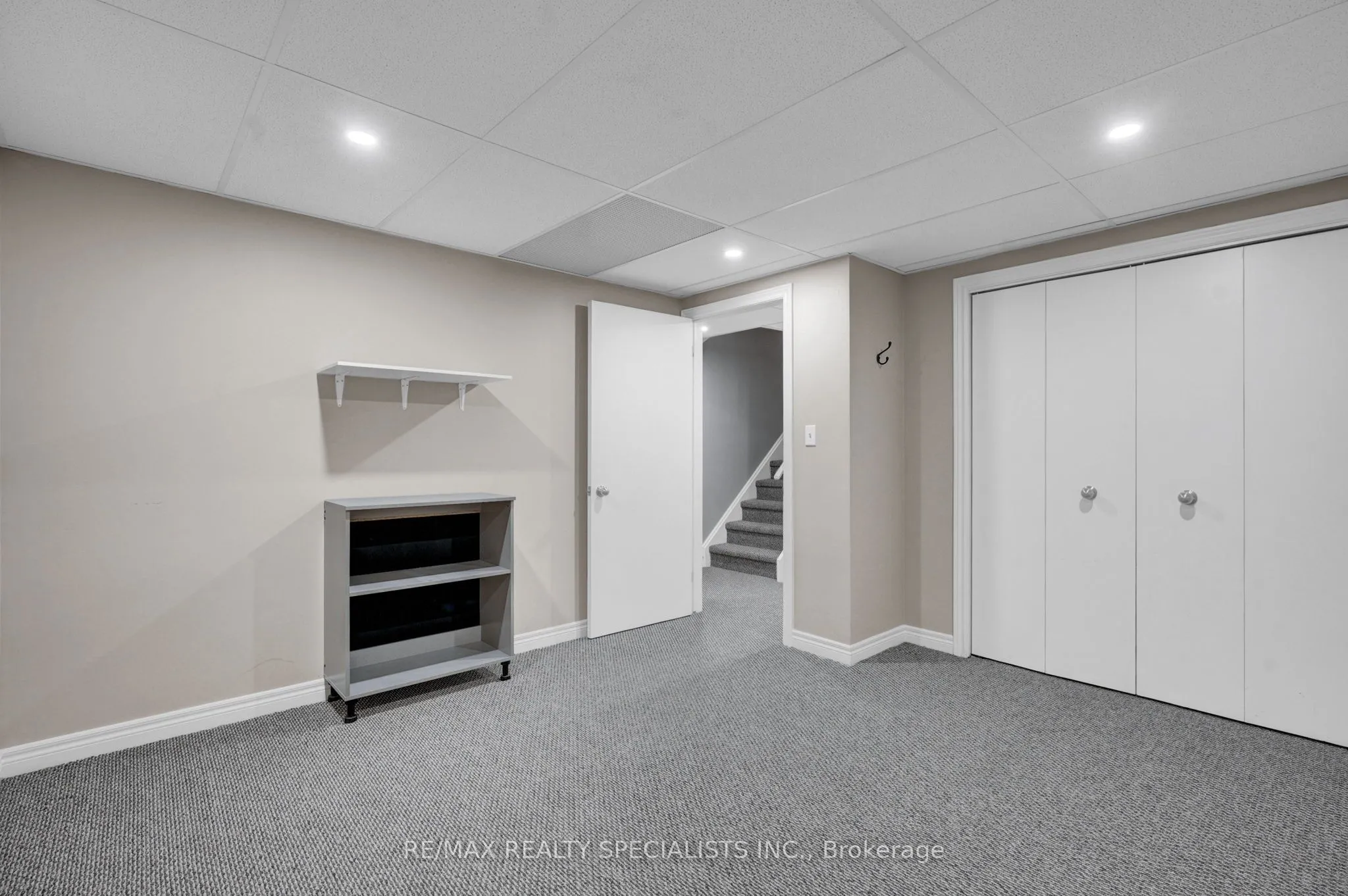 7103 BURBANK Crescent