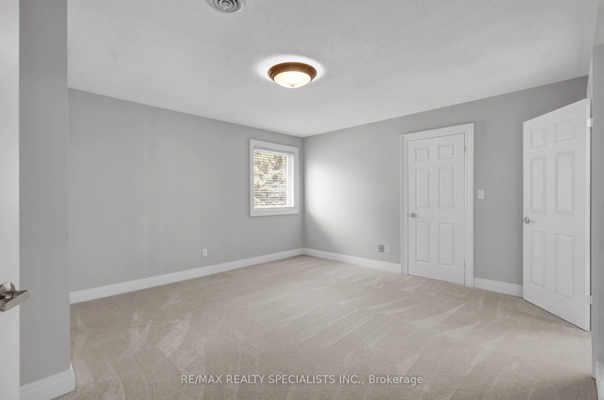 7103 BURBANK Crescent