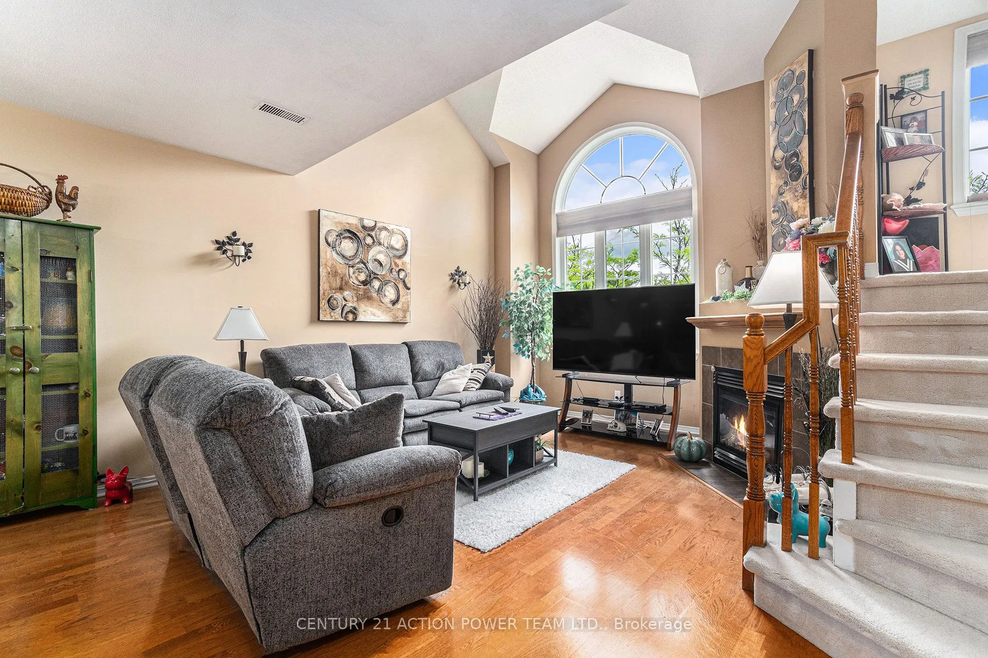 123 Gatestone Private, #13