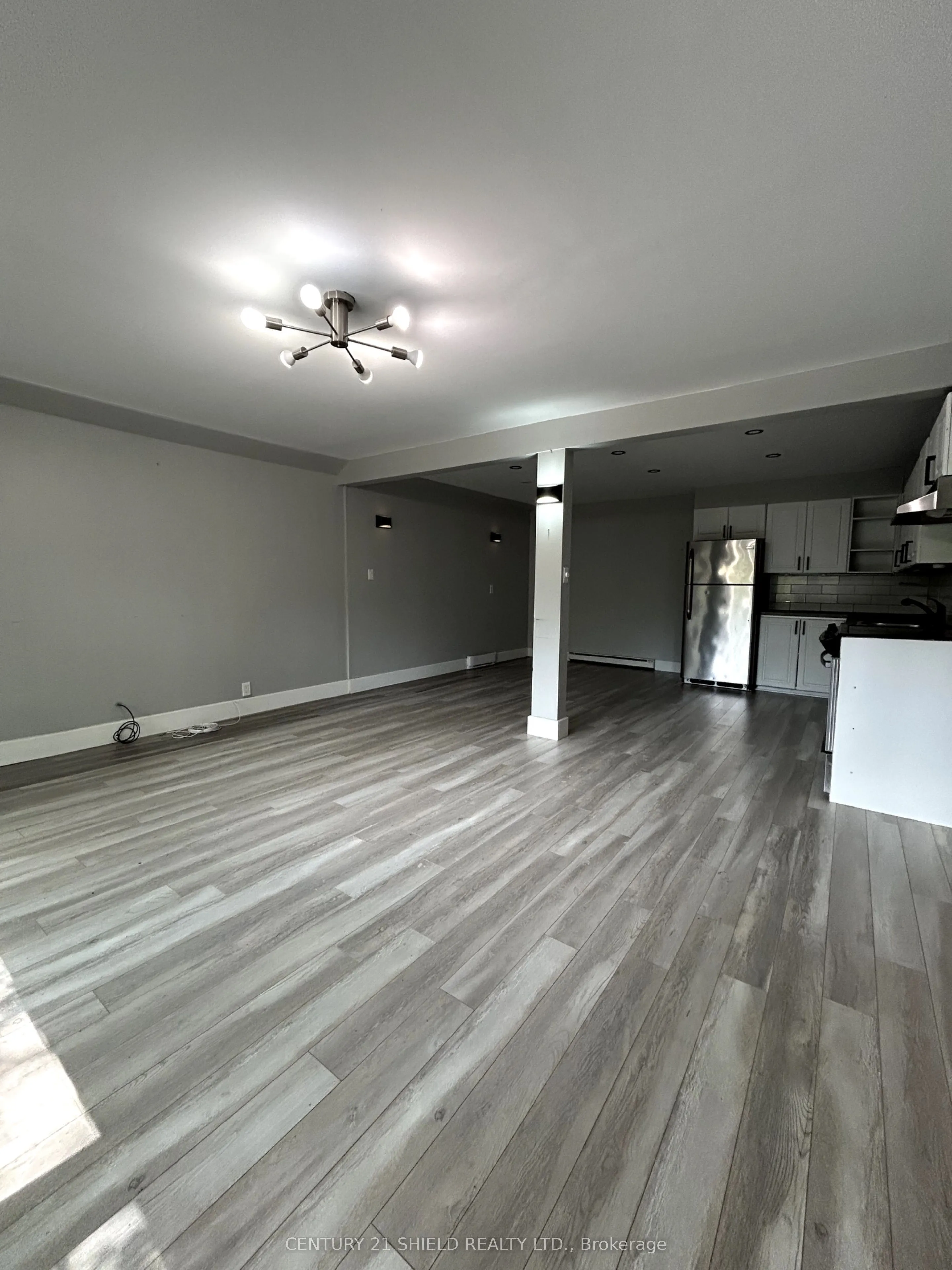 6927 Salem Lane