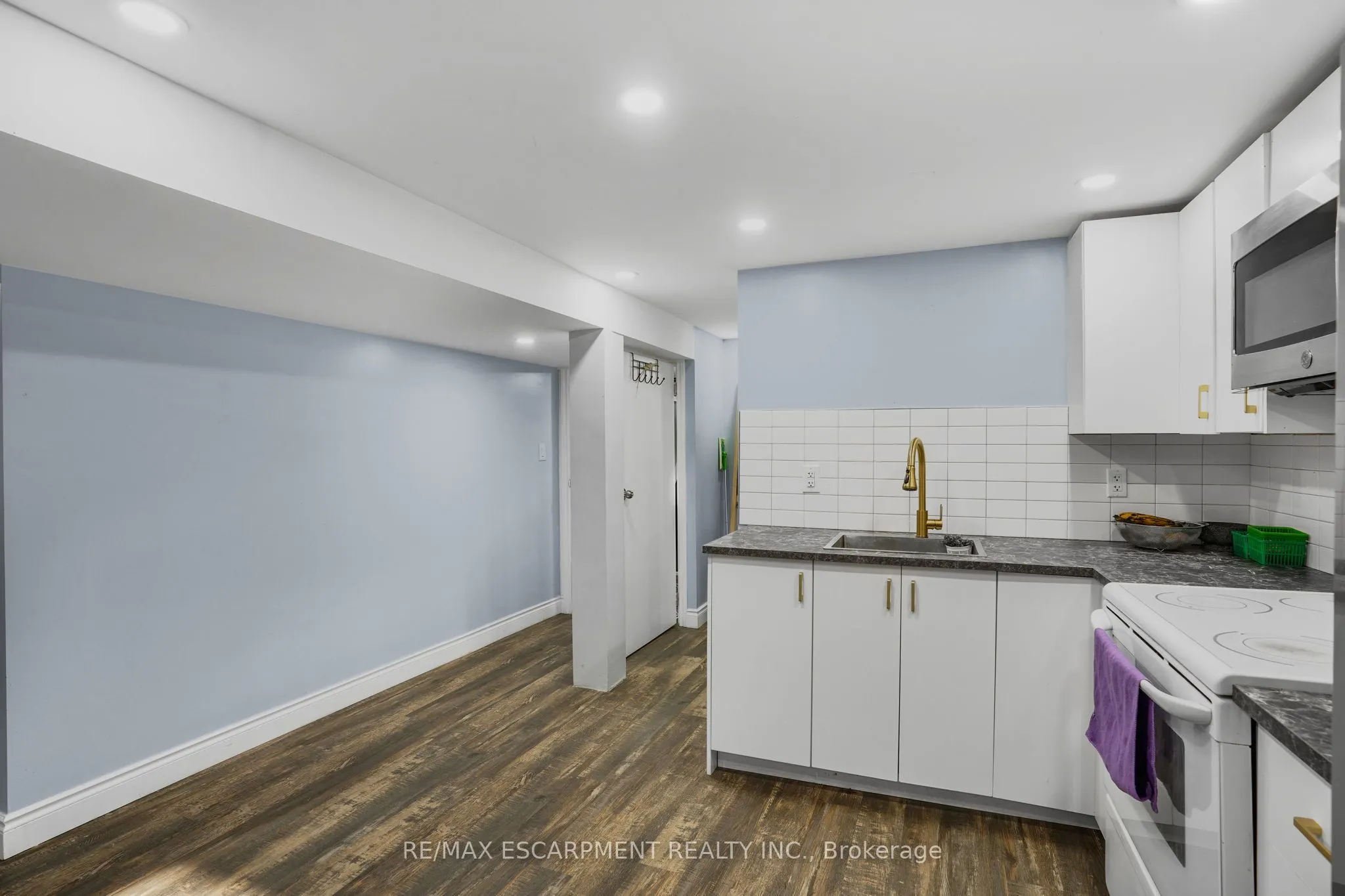 3316 Tallman Drive