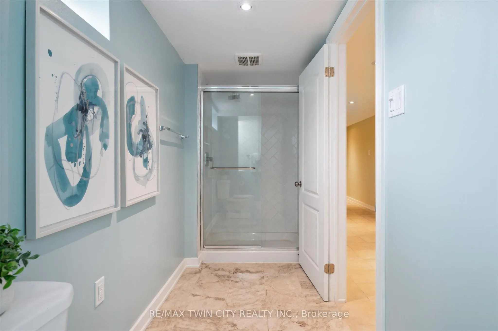 13 Meadowvale Avenue