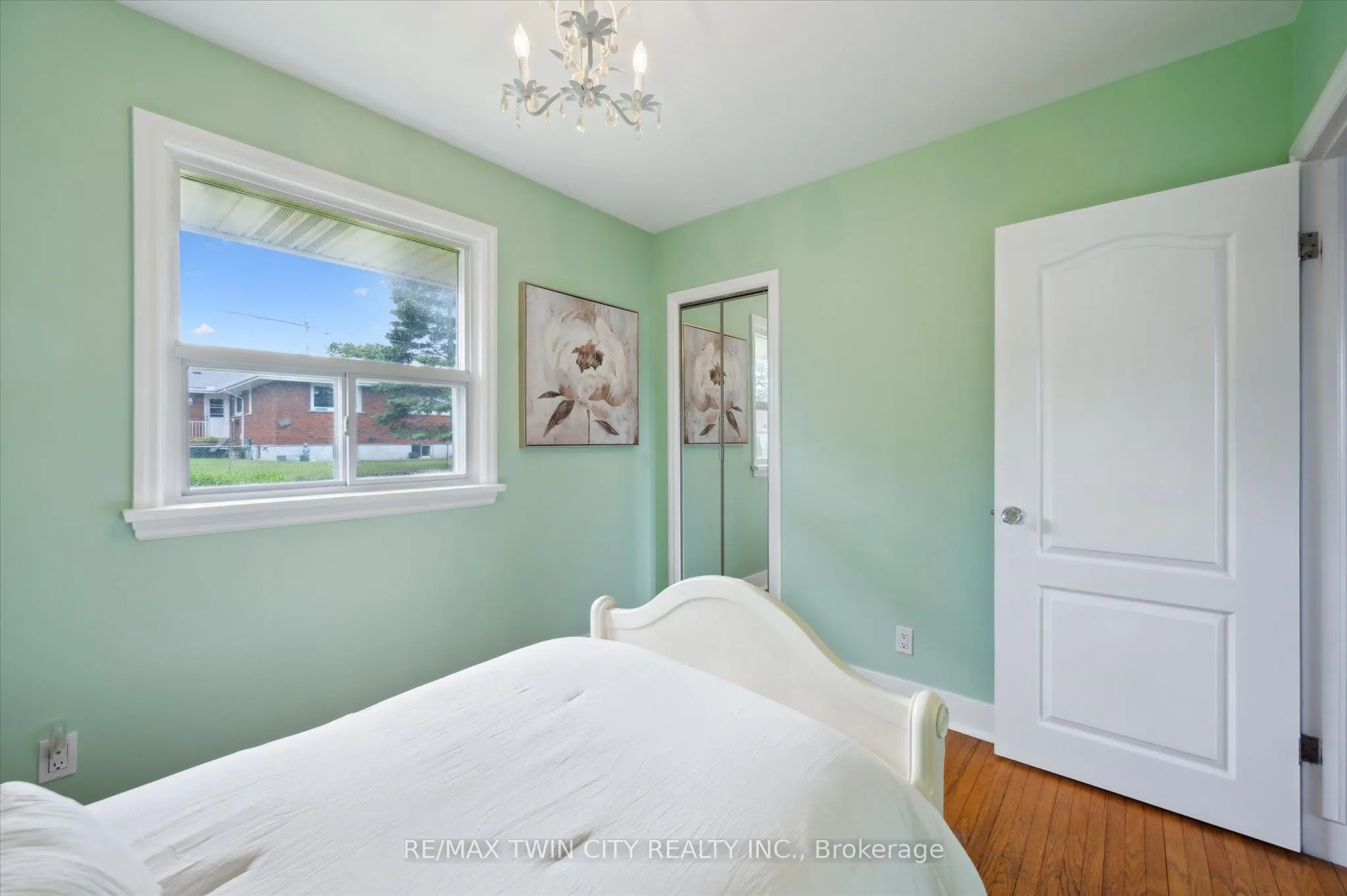 13 Meadowvale Avenue