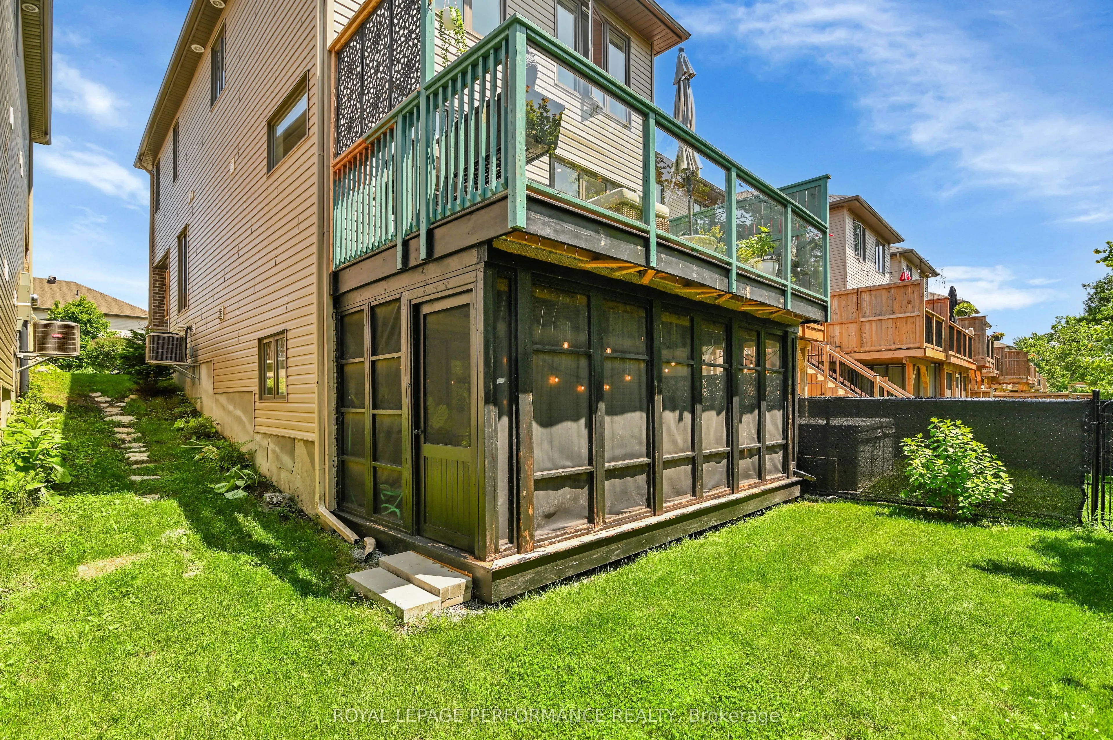 90 Porter Street