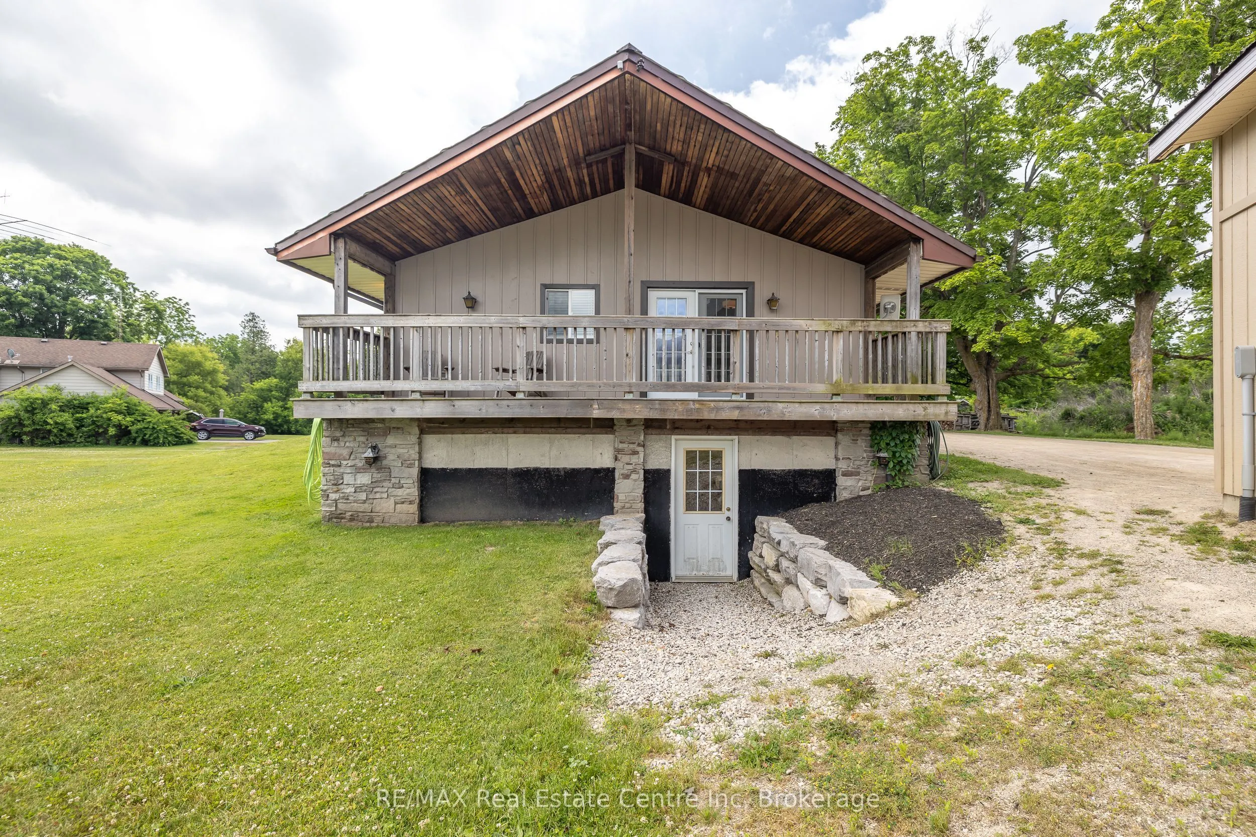26 Old Brock Road