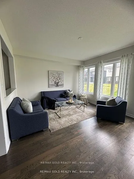 121 Explorer Way