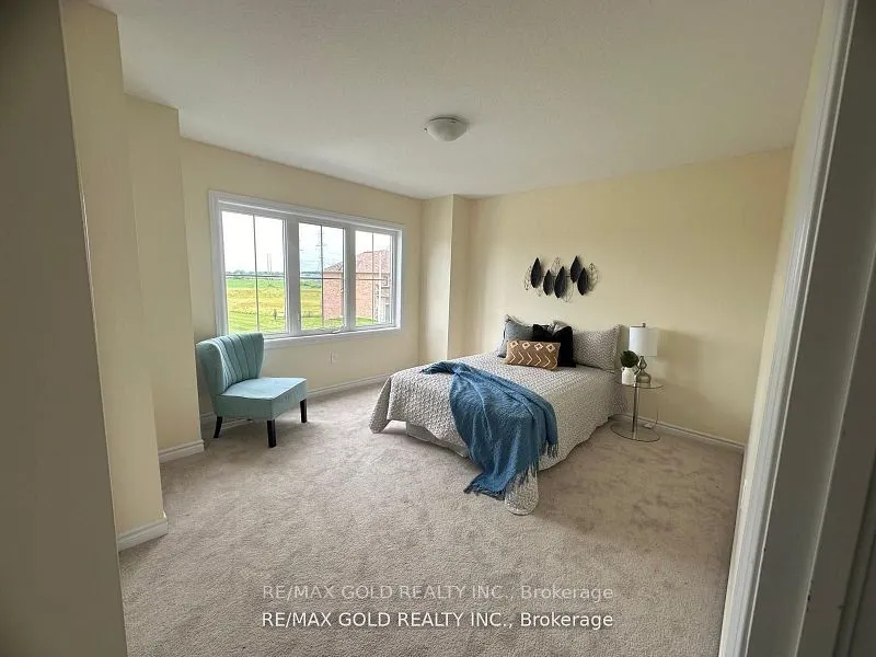 121 Explorer Way
