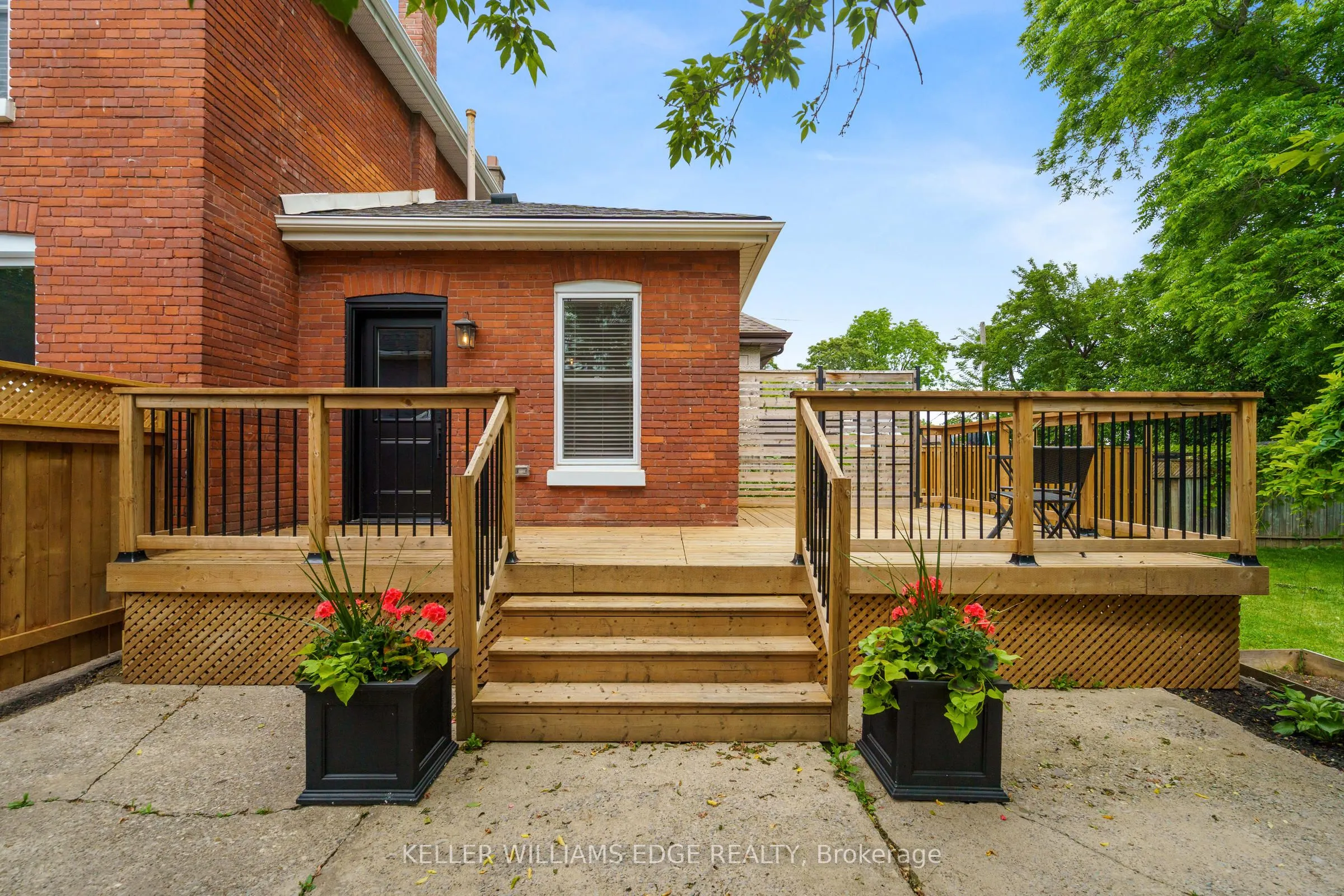 23 Drummond Street