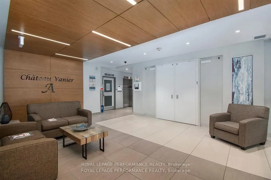 158A McArthur Avenue, #1806