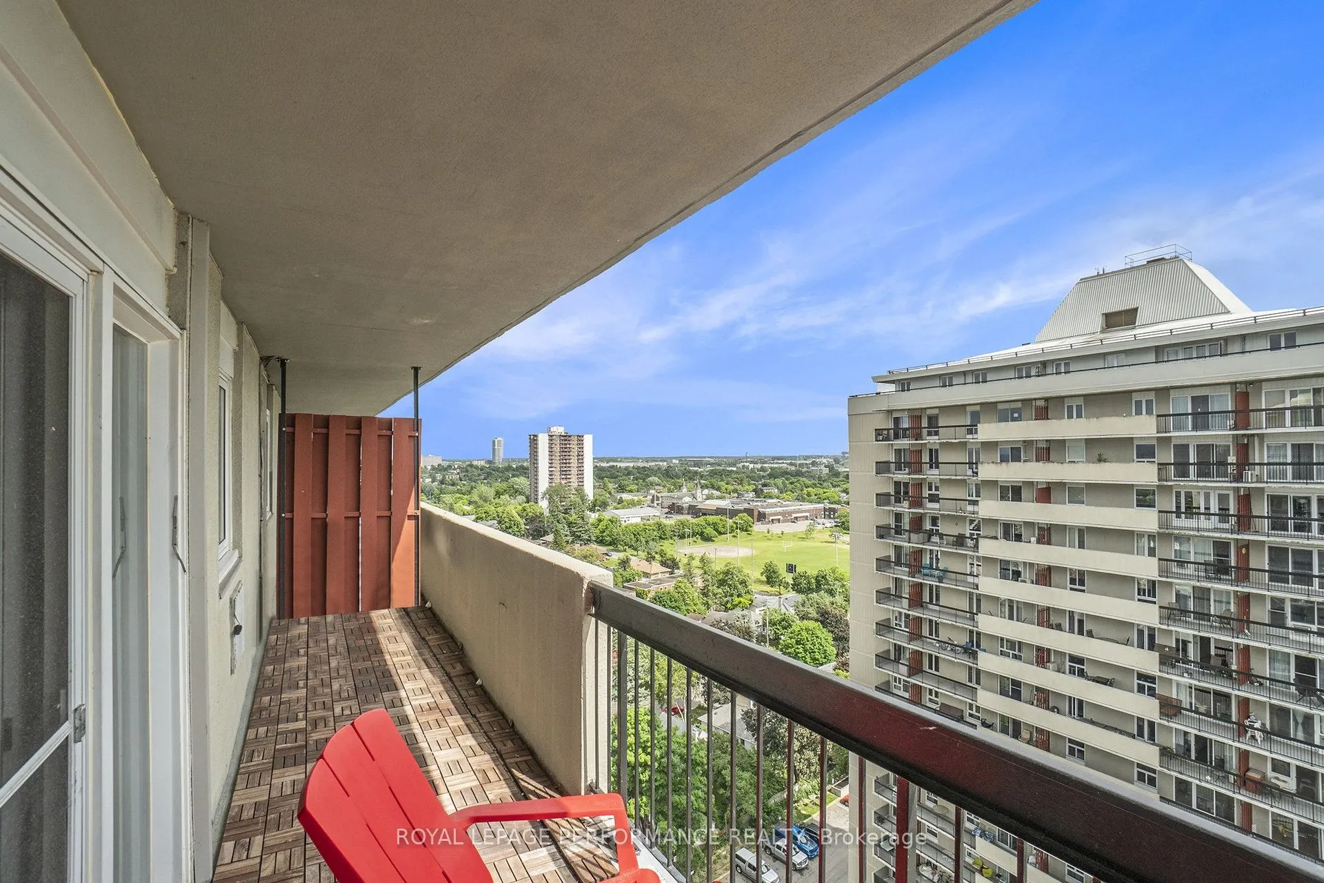 158A McArthur Avenue, #1806