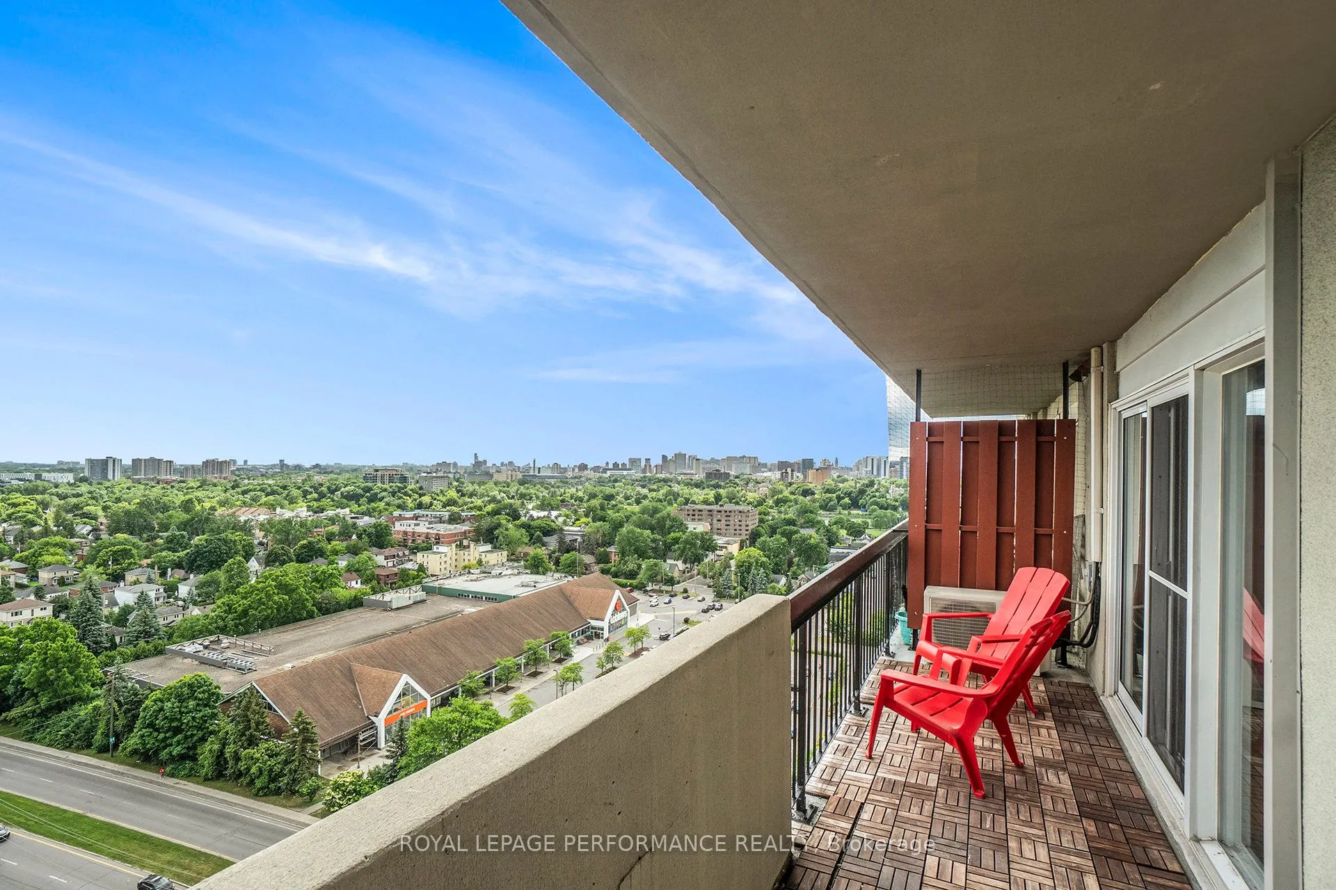 158A McArthur Avenue, #1806
