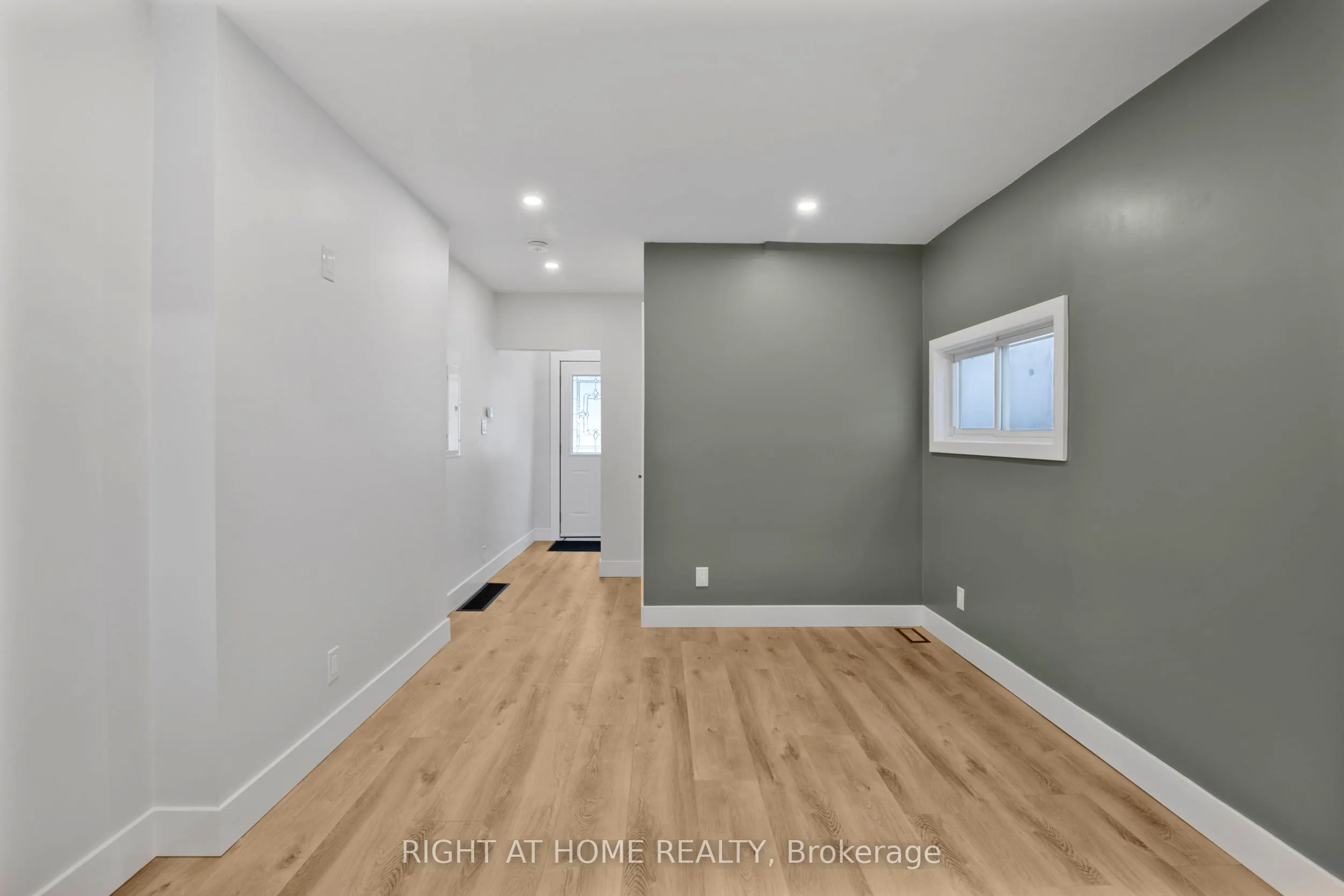 166 Julian Avenue, #1