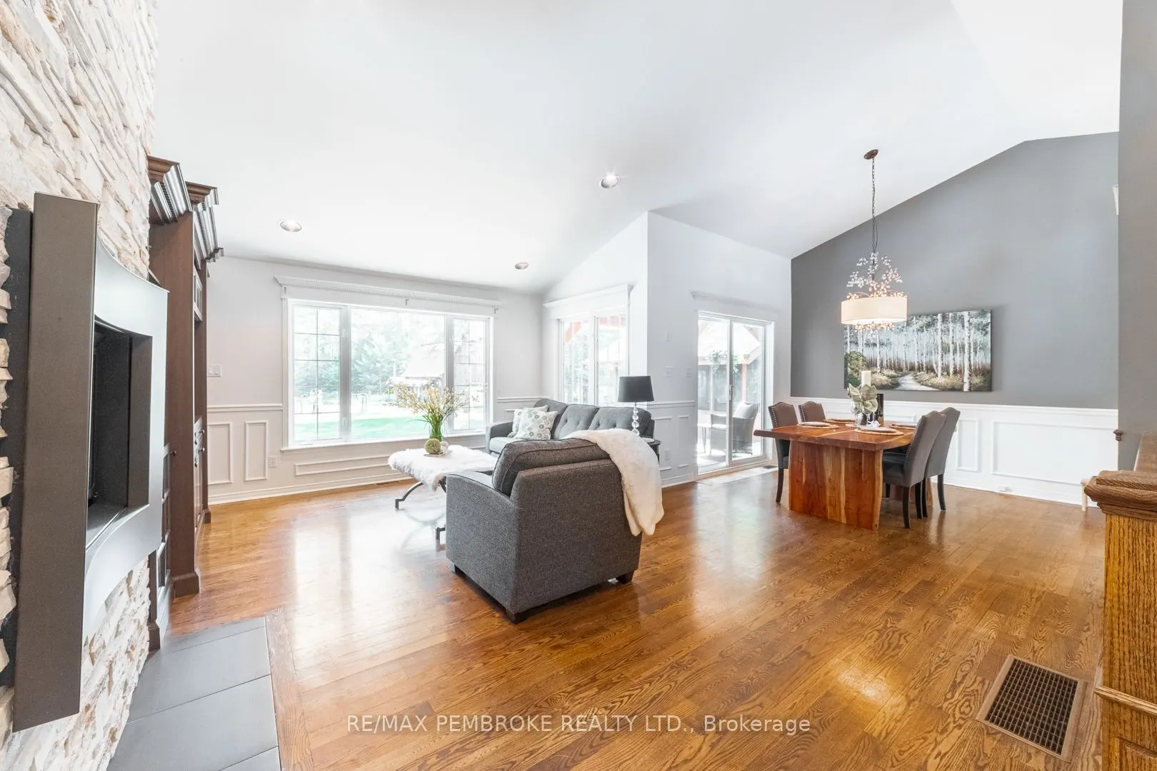 559 Black Bay Road