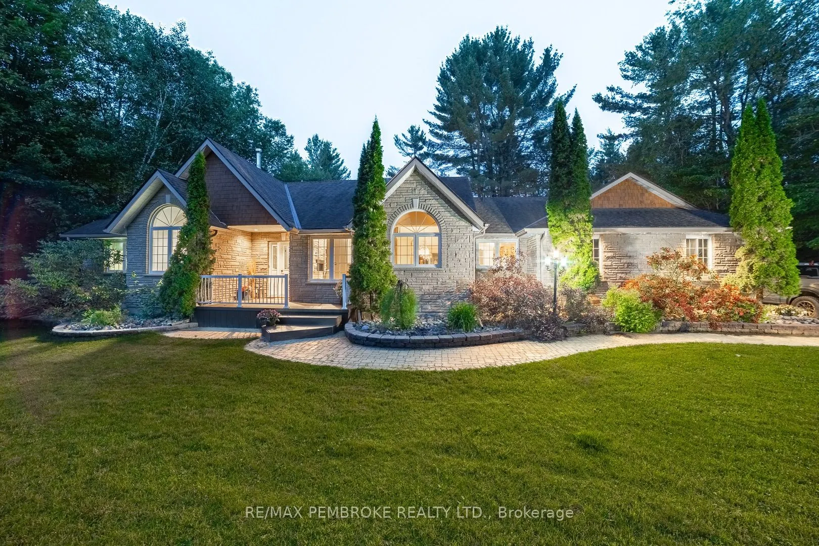 559 Black Bay Road