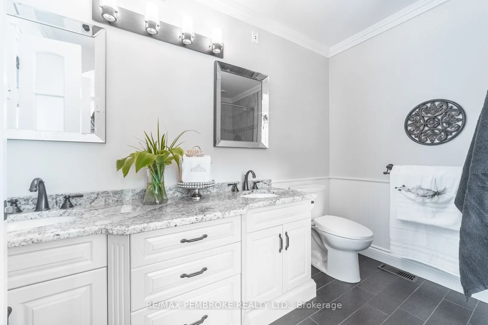 559 Black Bay Road