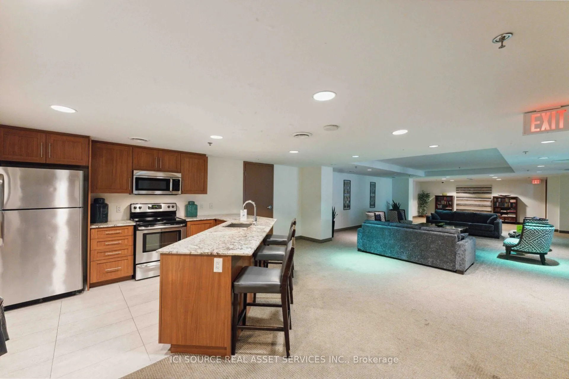195 Besserer Street, #1708