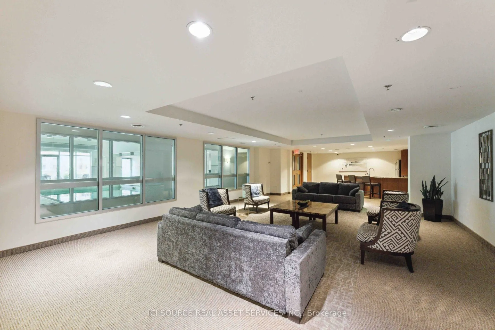 195 Besserer Street, #1708