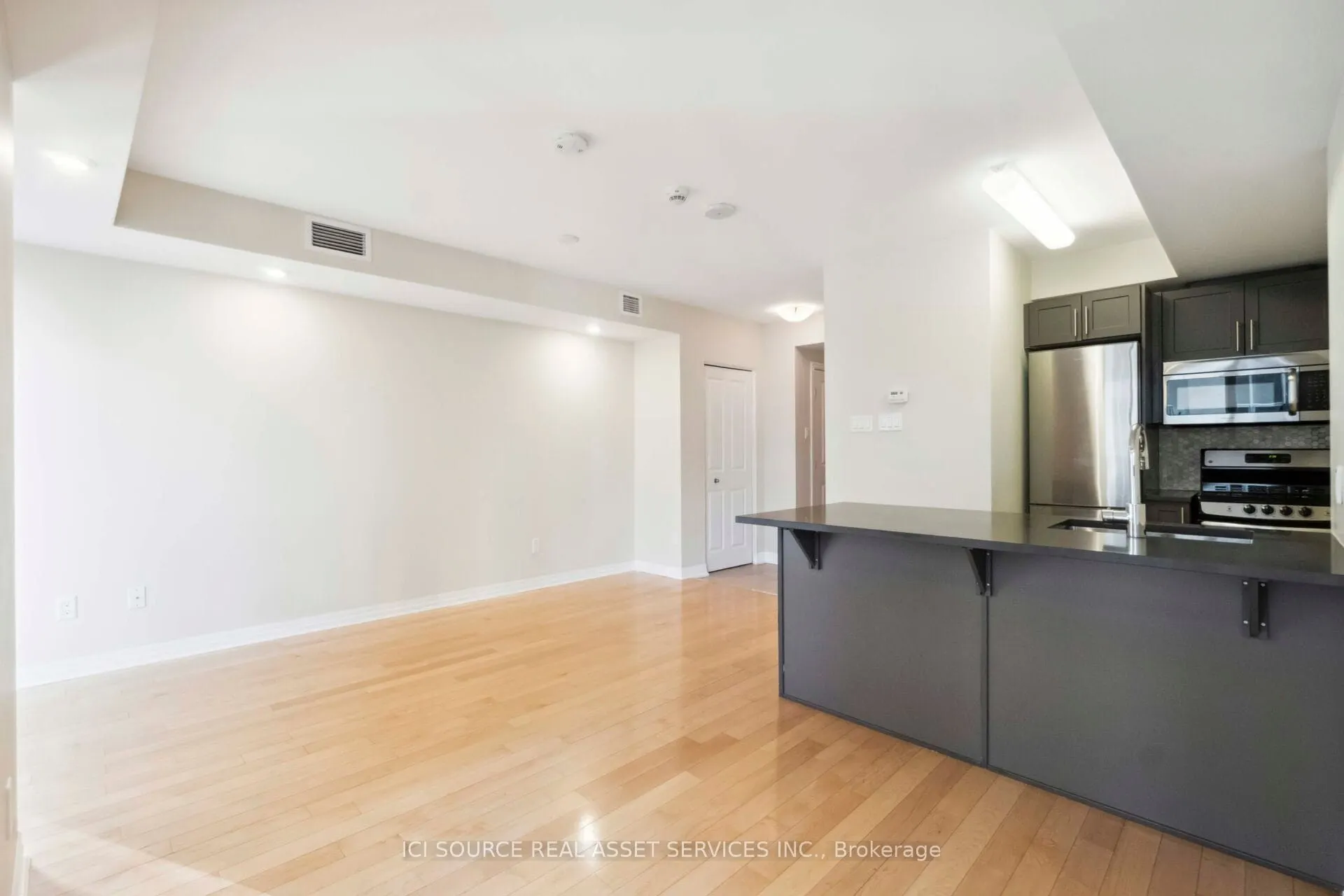 195 Besserer Street, #1708
