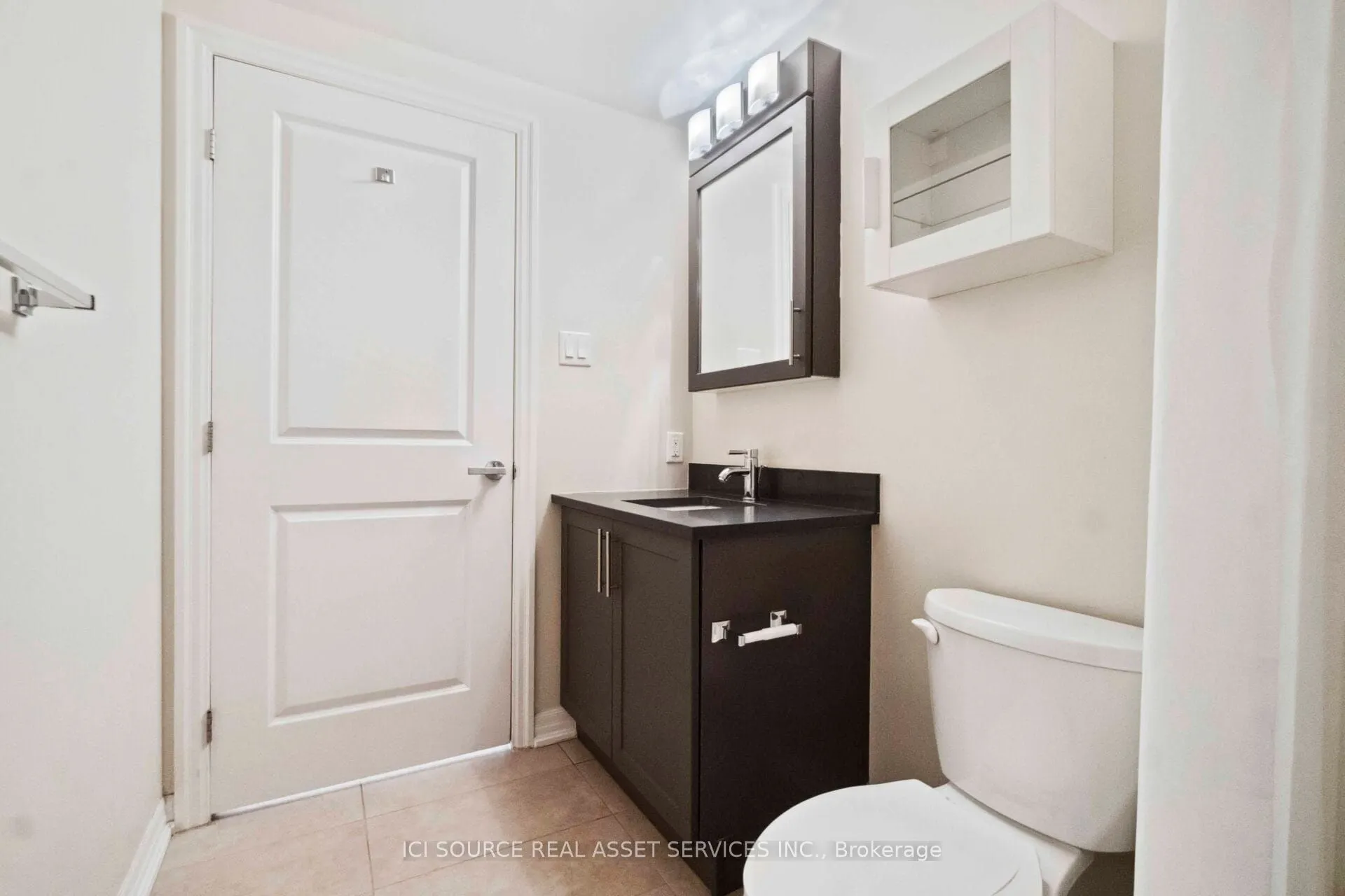 195 Besserer Street, #1708