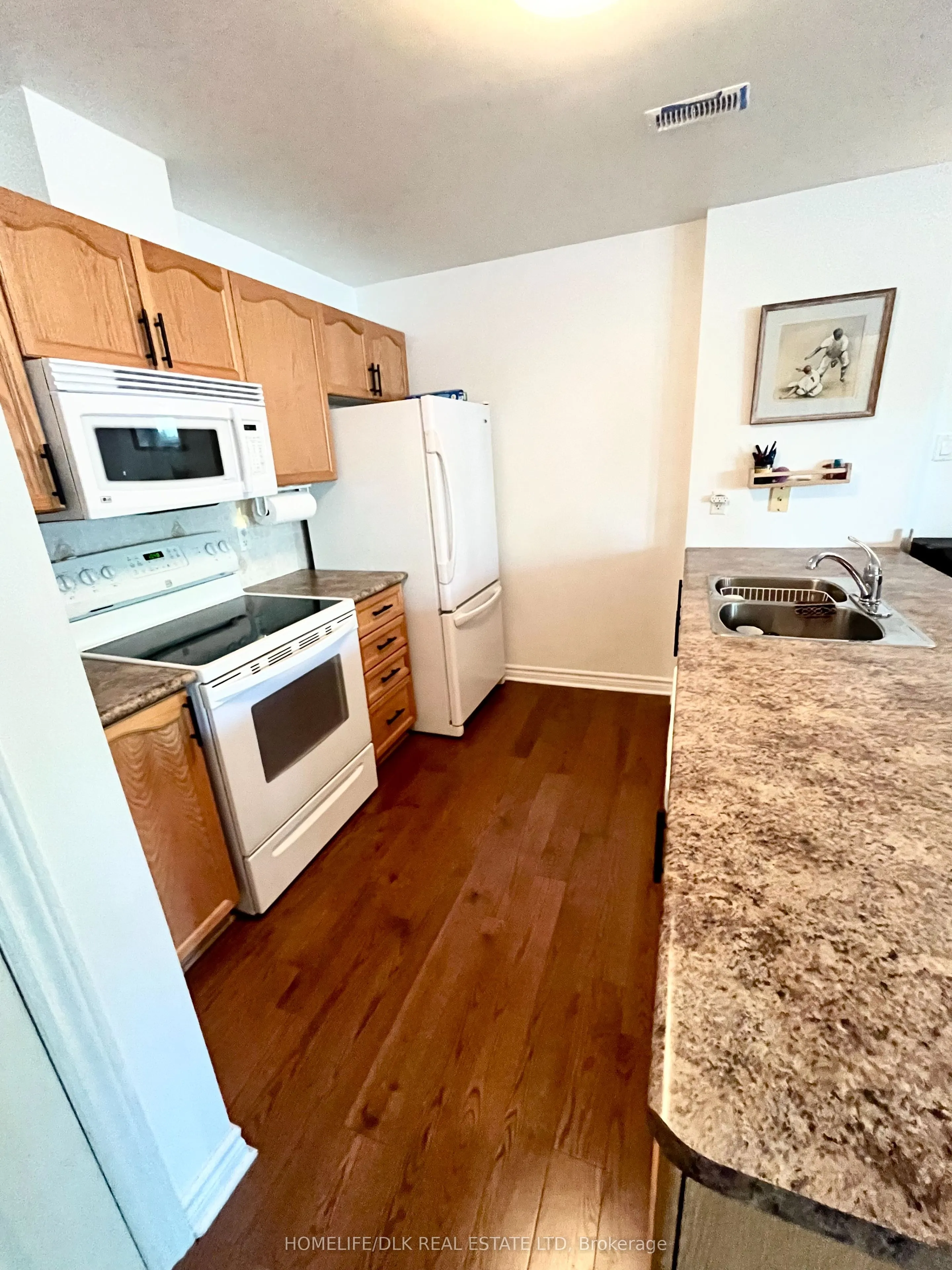 137 Oldfield Street, #D