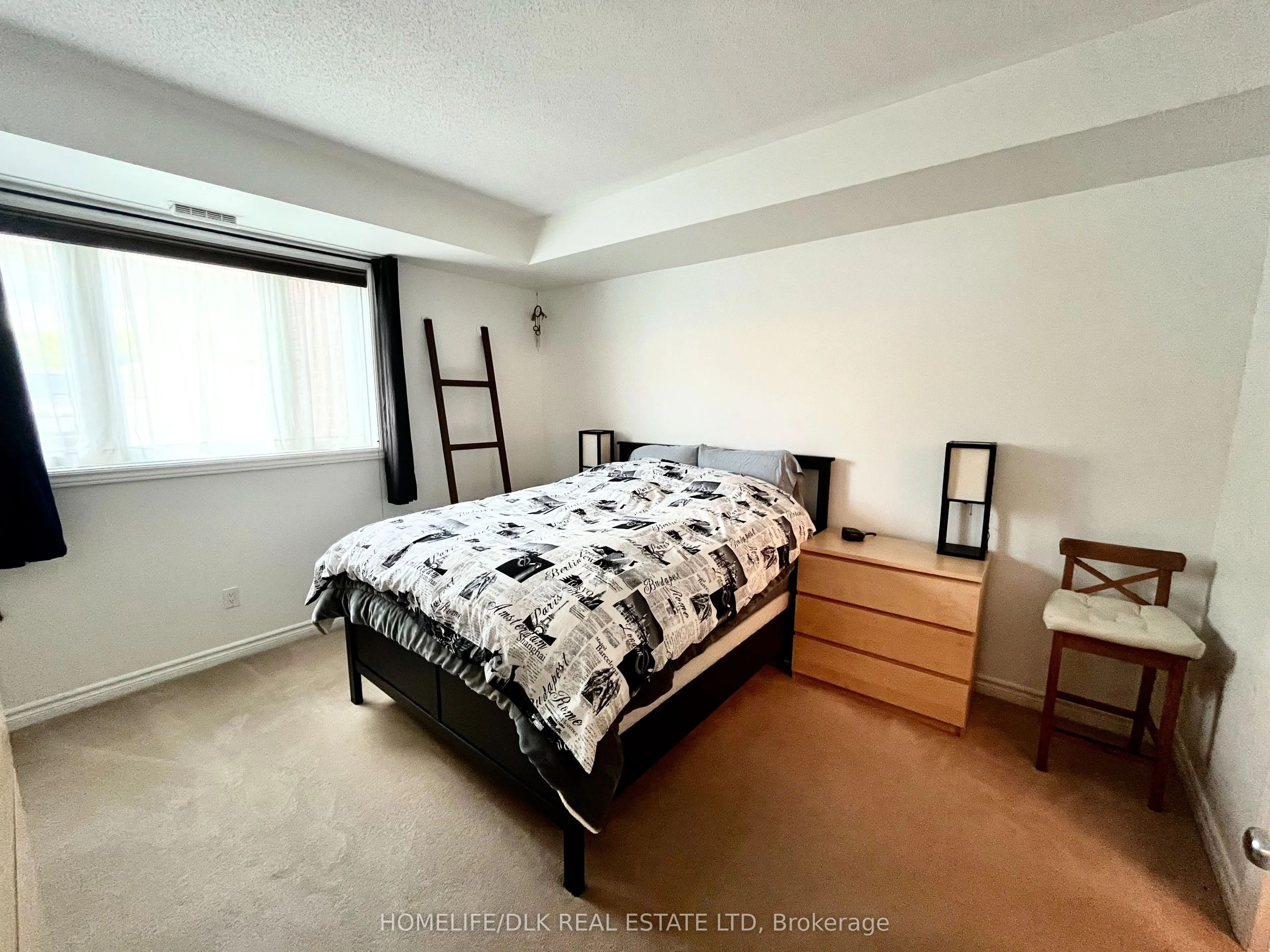 137 Oldfield Street, #D