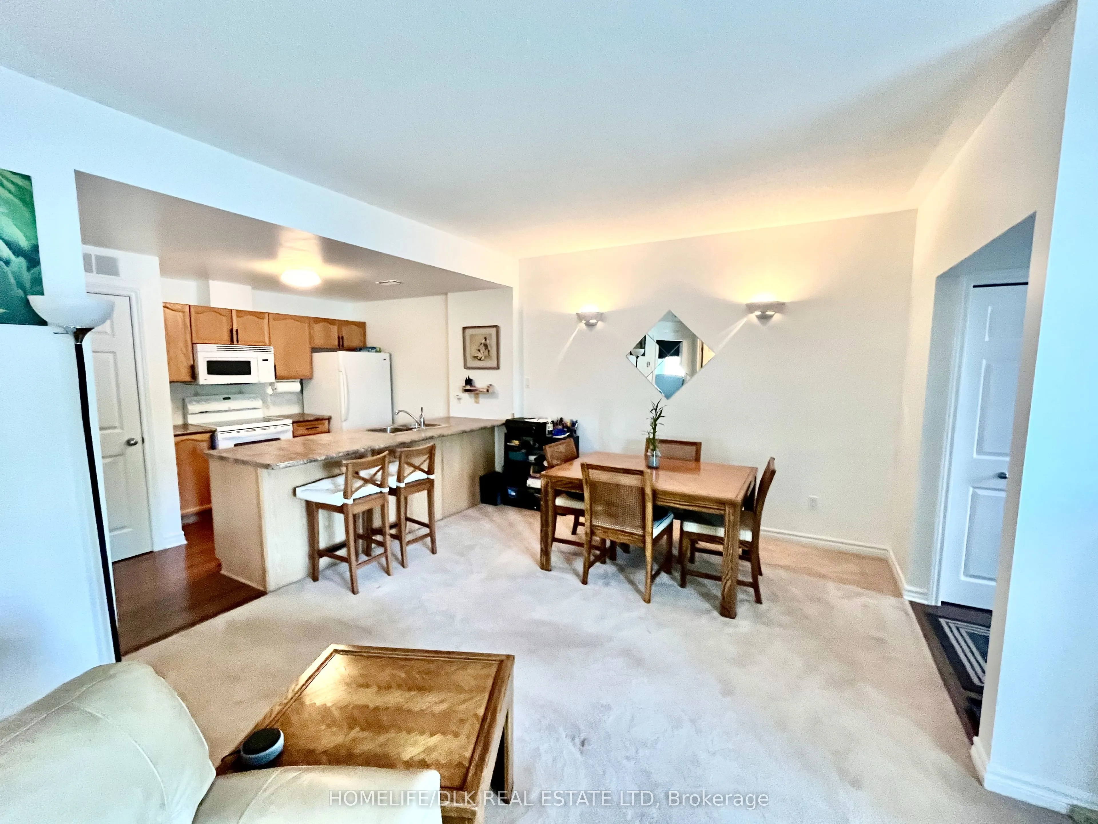137 Oldfield Street, #D