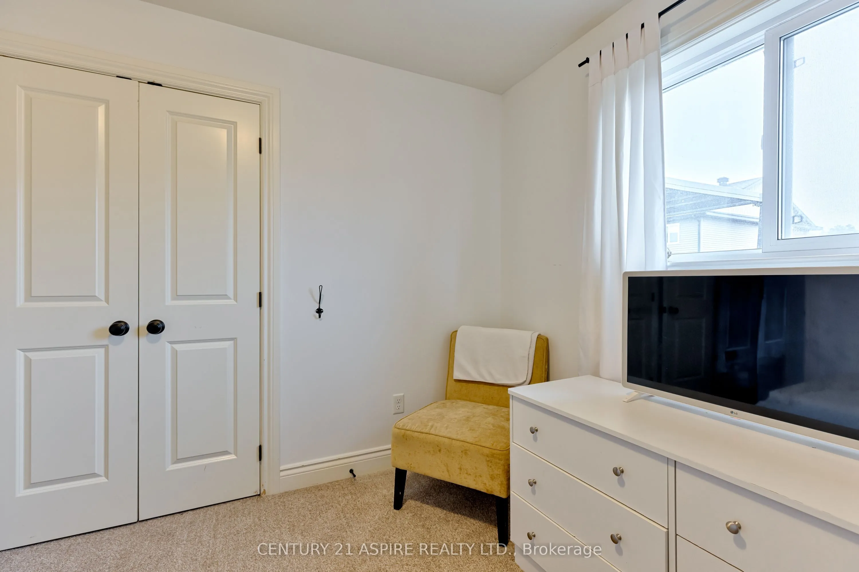 520 Gardner Crescent