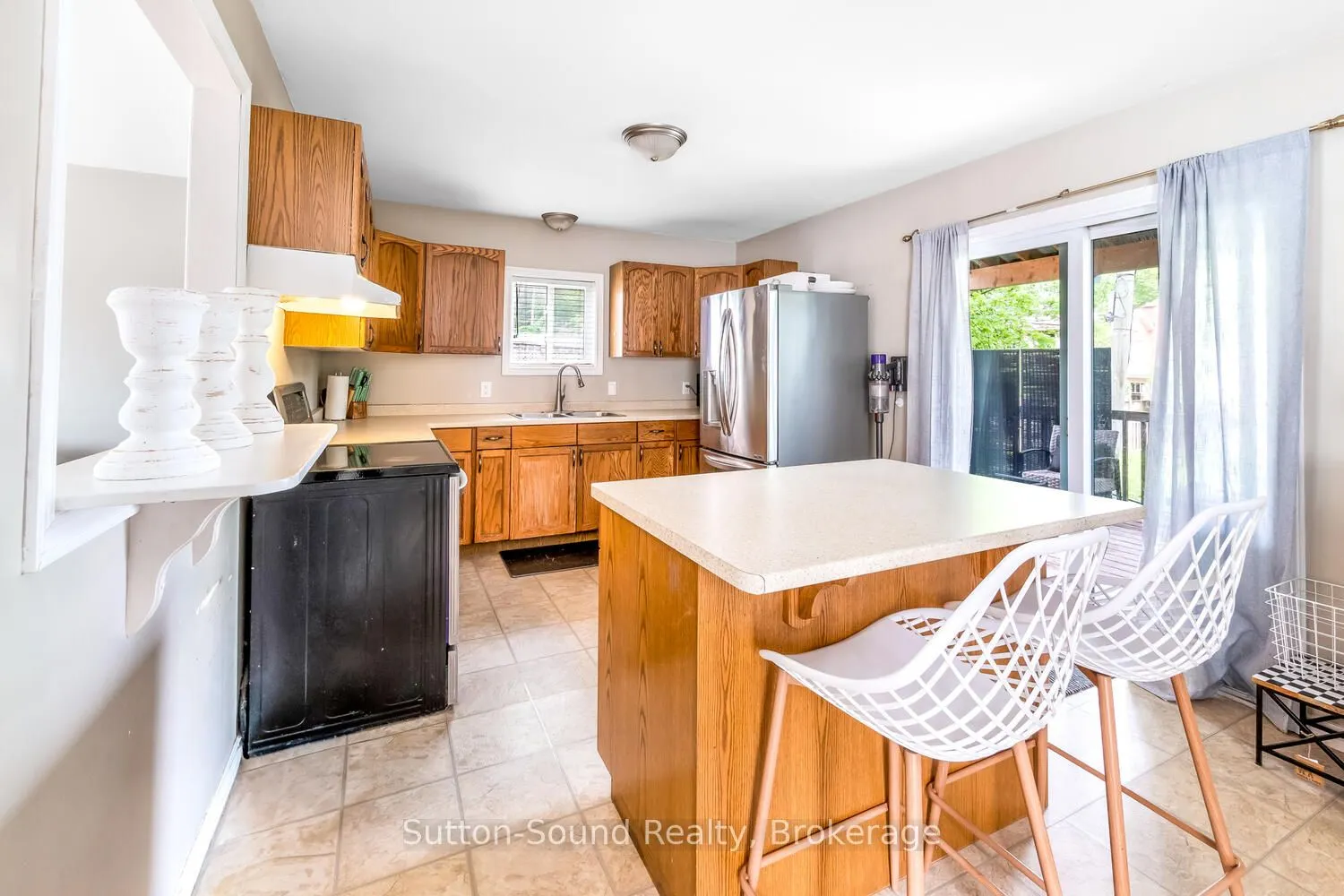 428 11TH A Street W