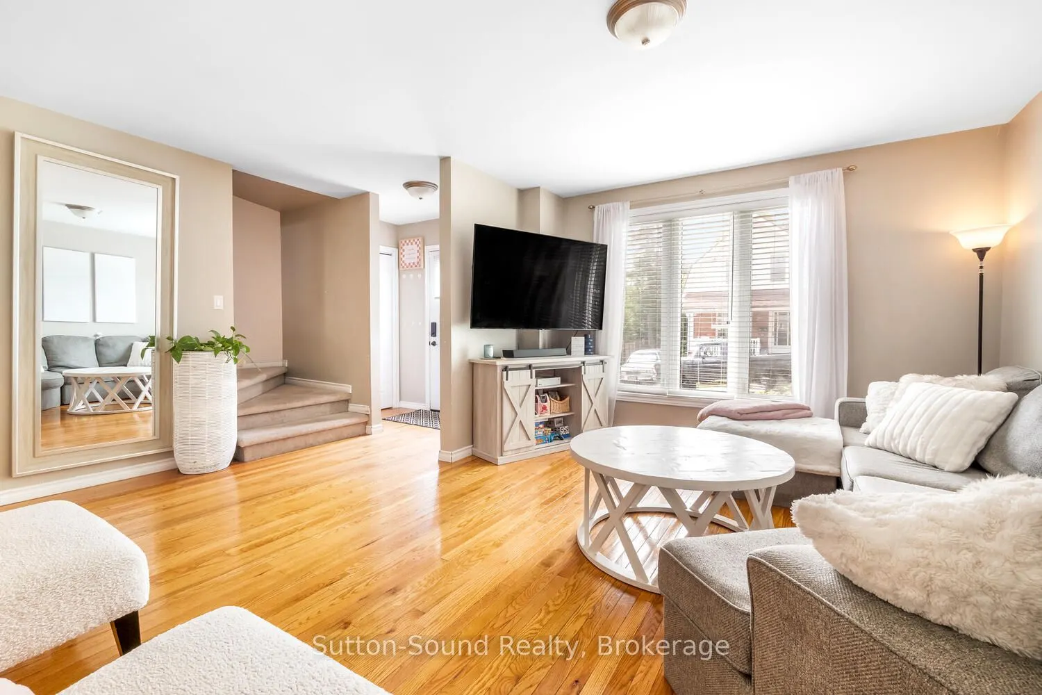 428 11TH A Street W