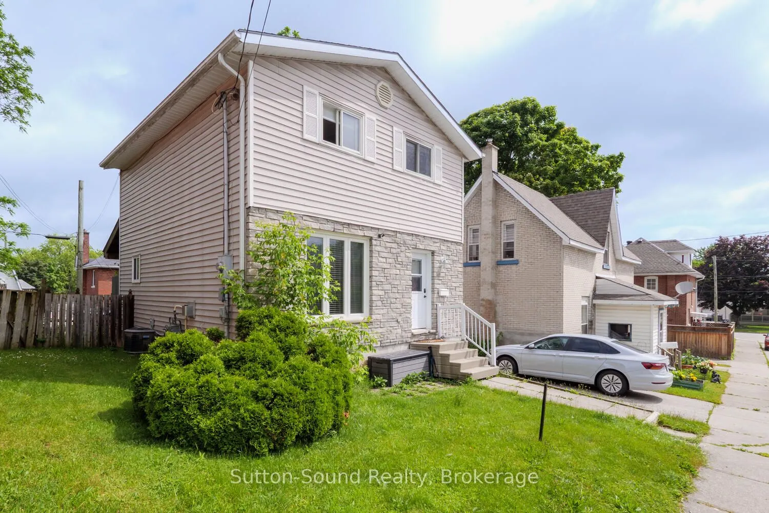 428 11TH A Street W