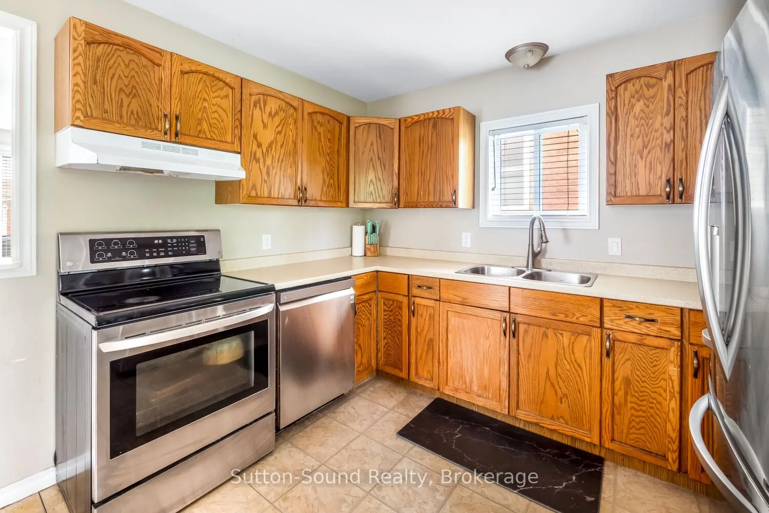 428 11TH A Street W