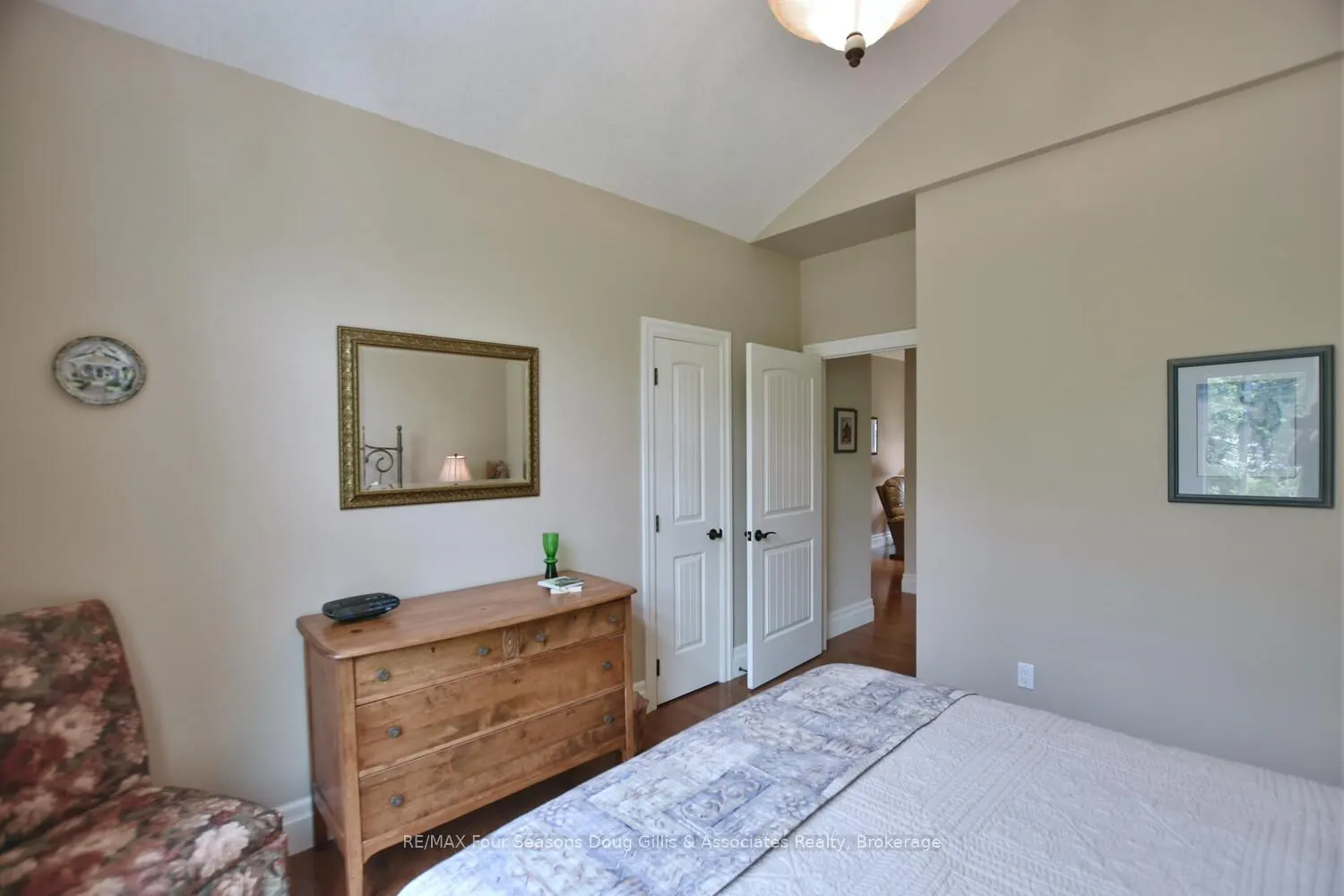 135 Algonquin Drive