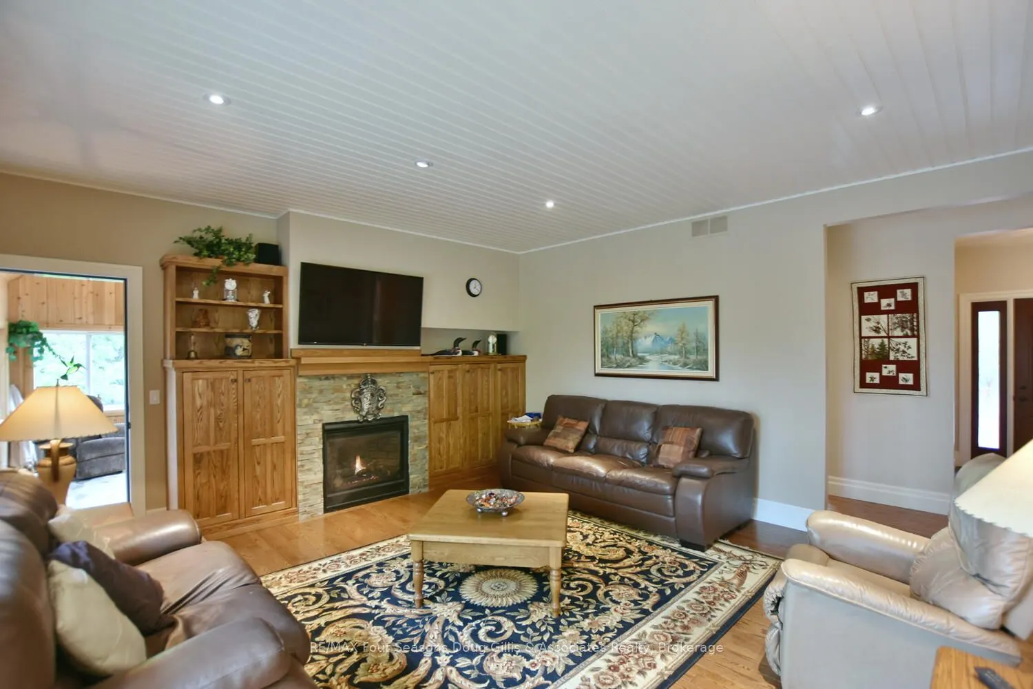 135 Algonquin Drive