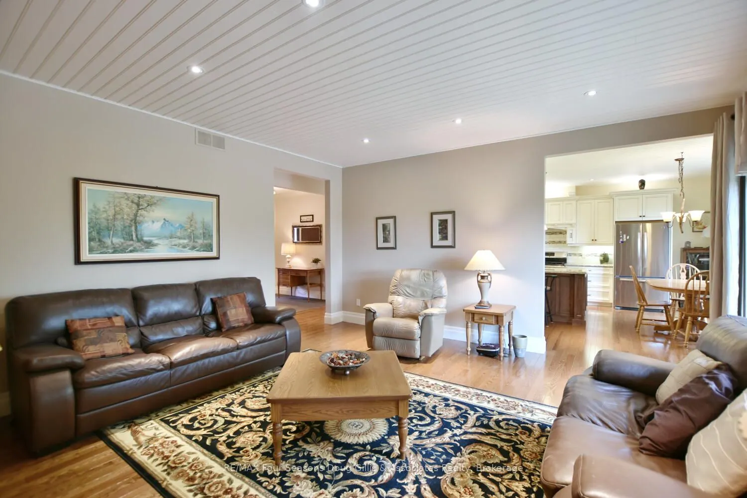 135 Algonquin Drive