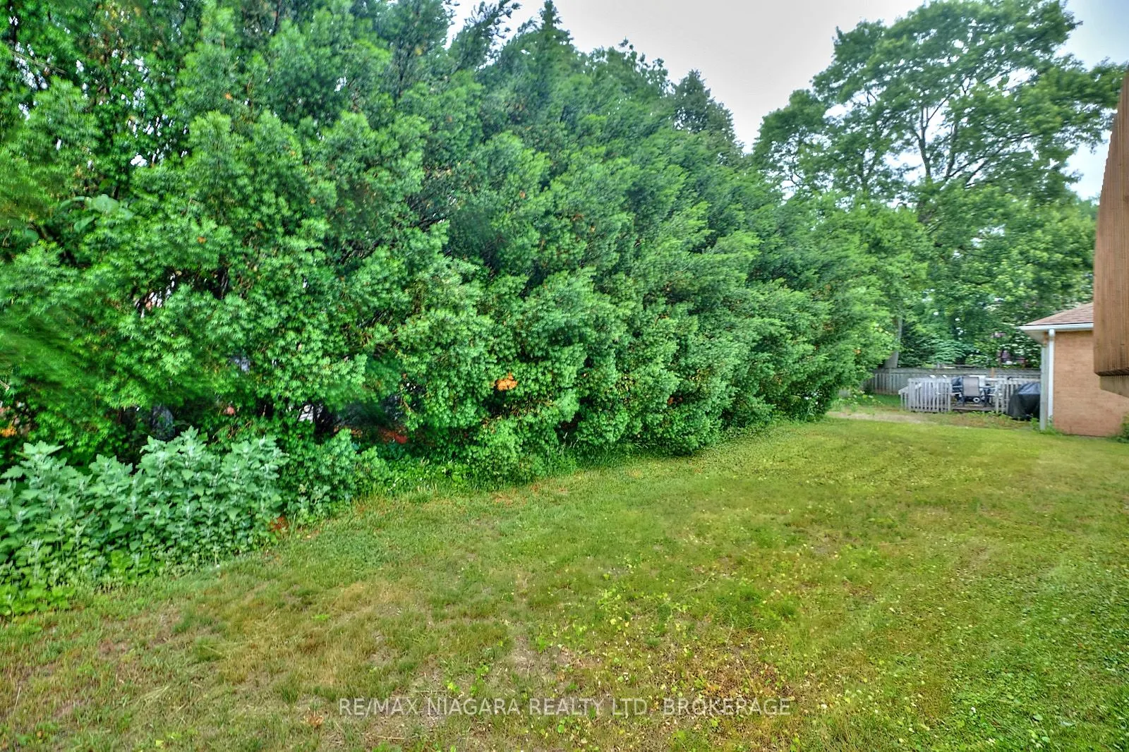 6869 Imperial Court