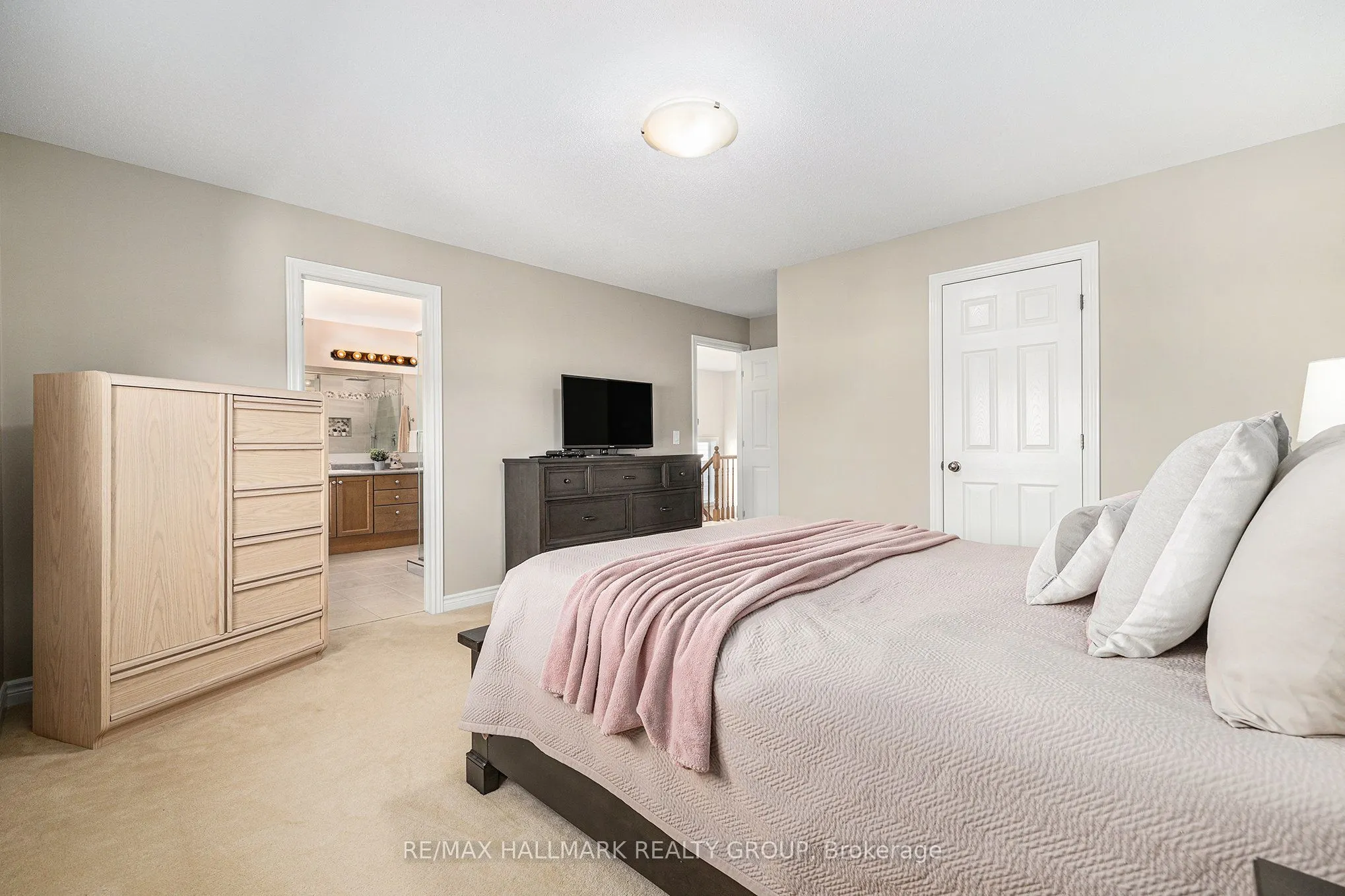 220 Celtic Ridge Crescent