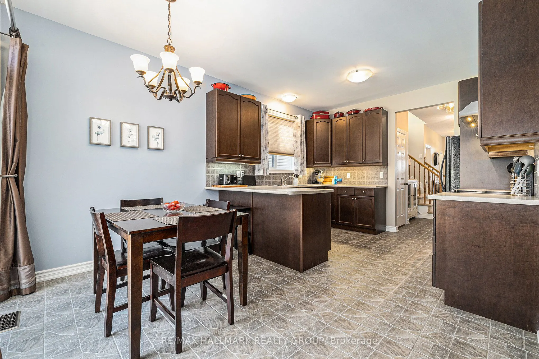 220 Celtic Ridge Crescent