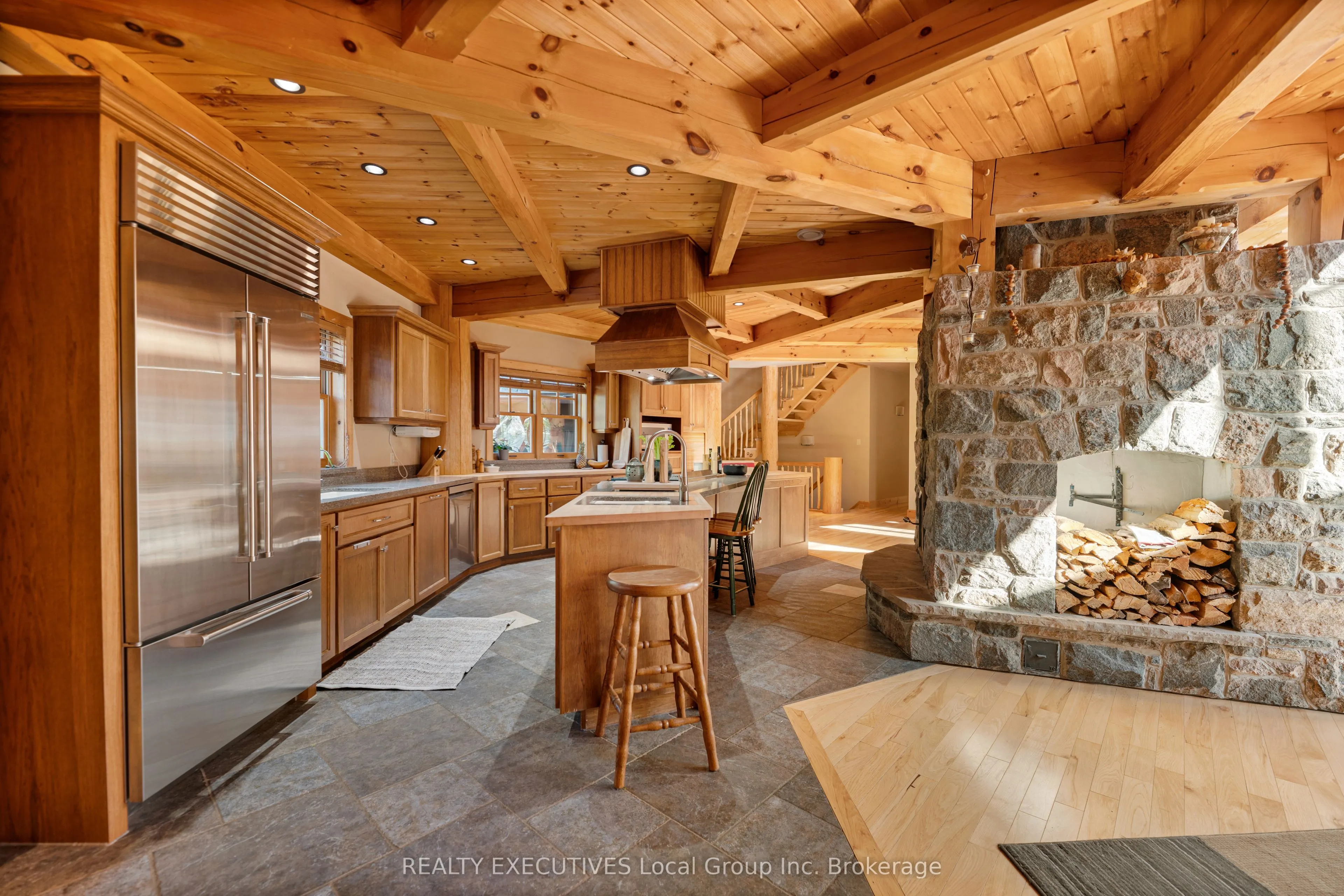 103 HUNTERS BAY Road
