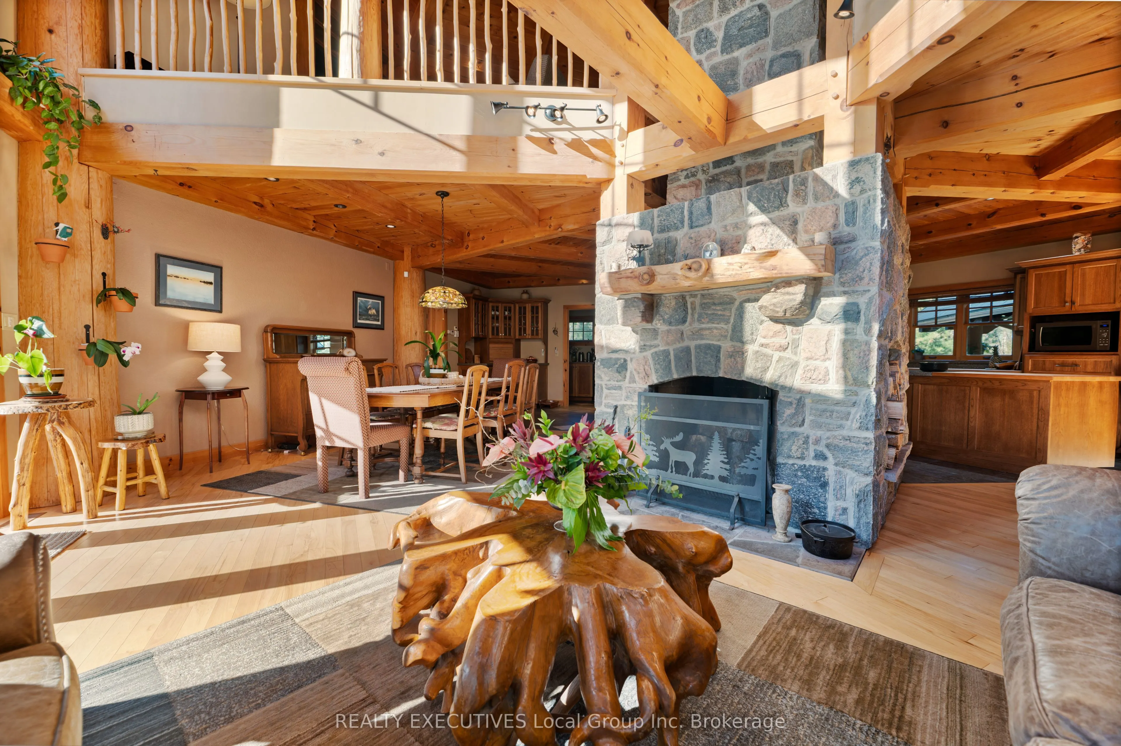 103 HUNTERS BAY Road