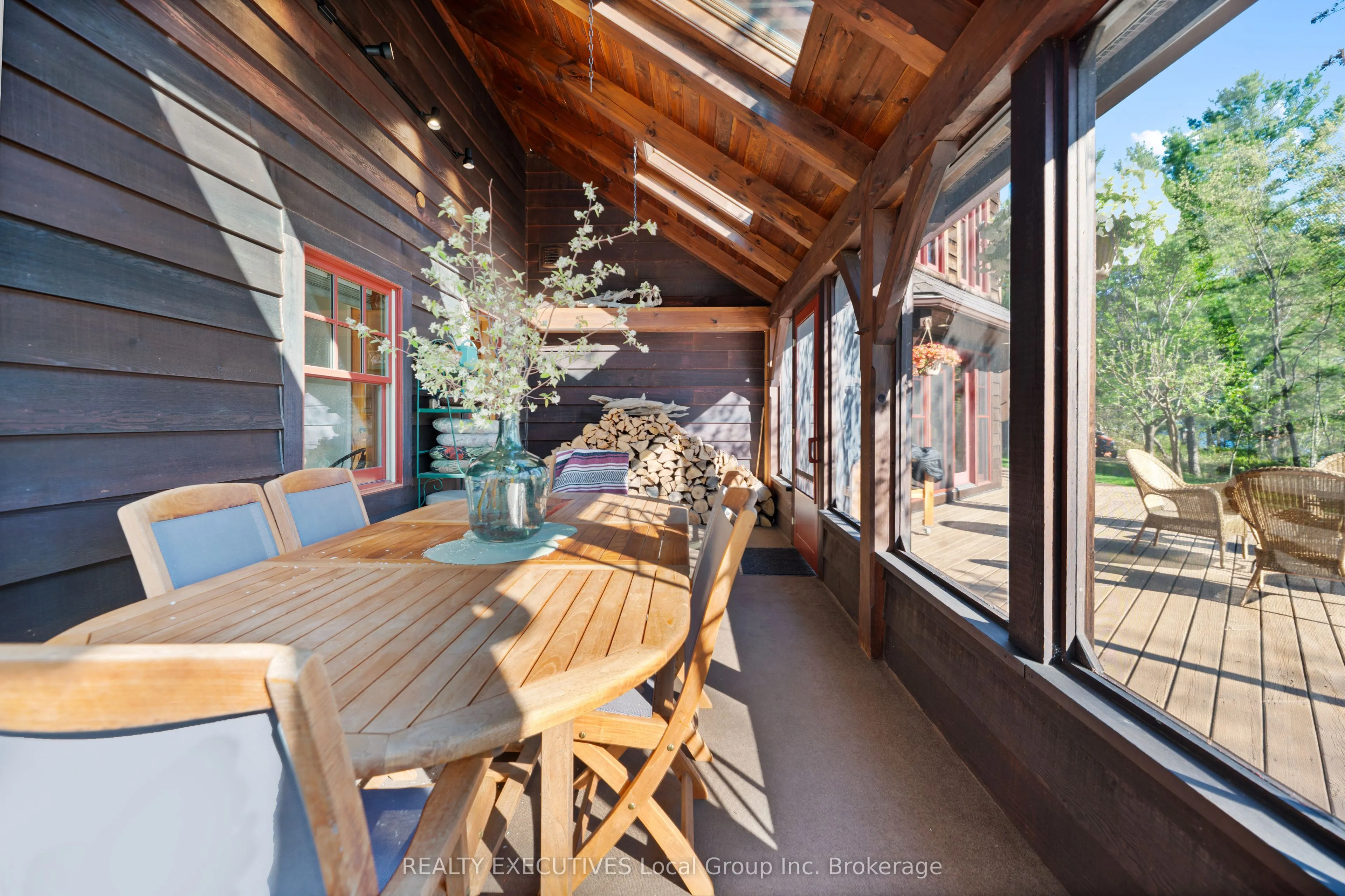 103 HUNTERS BAY Road
