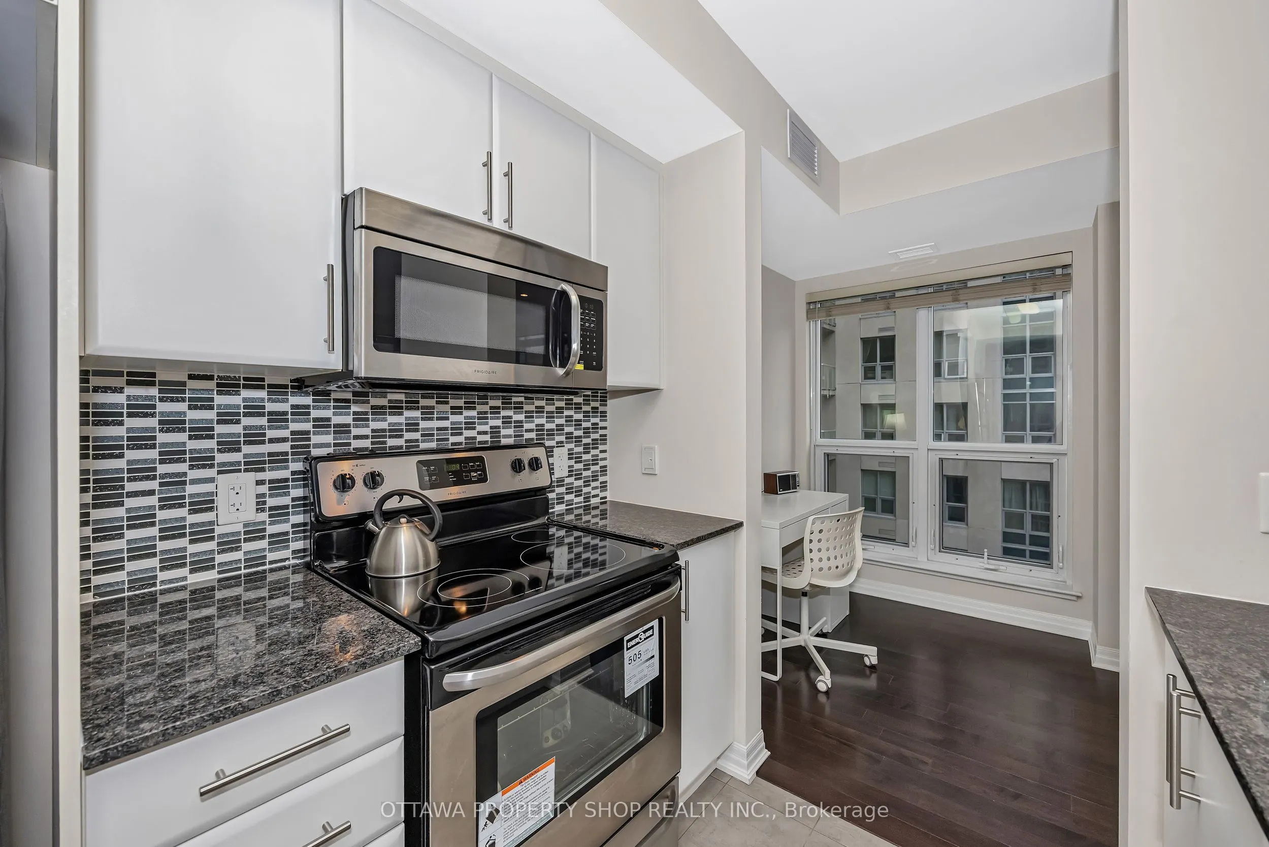 242 Rideau Street