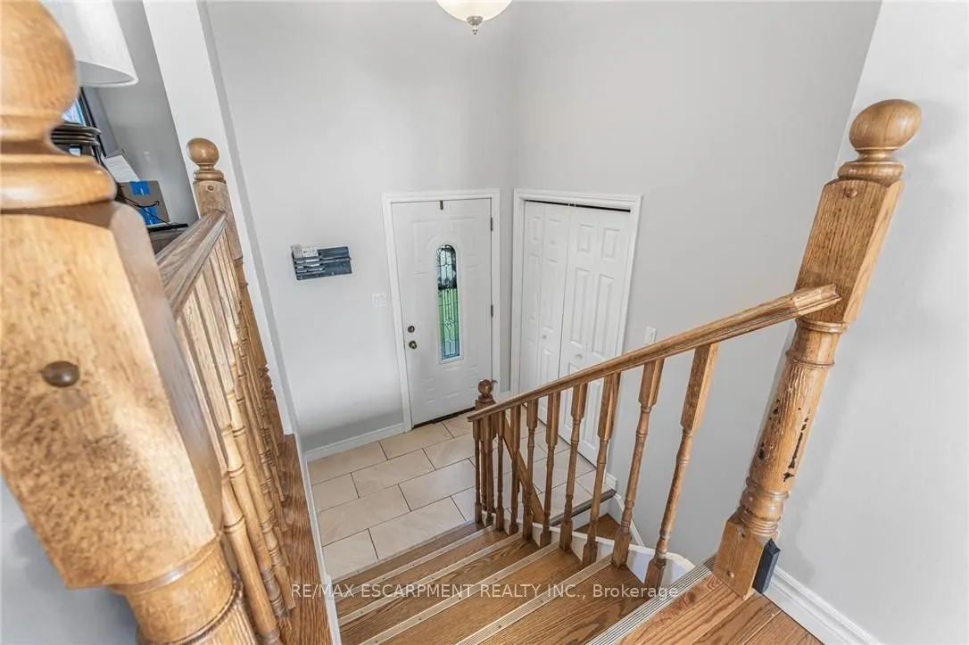 7761 Canborough Road